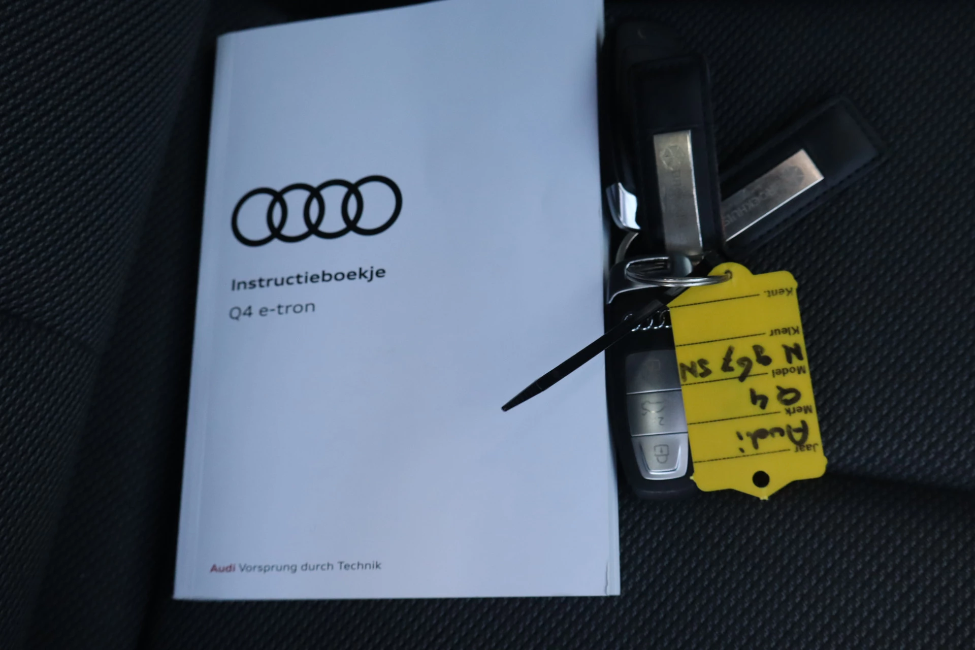Hoofdafbeelding Audi Q4 e-tron