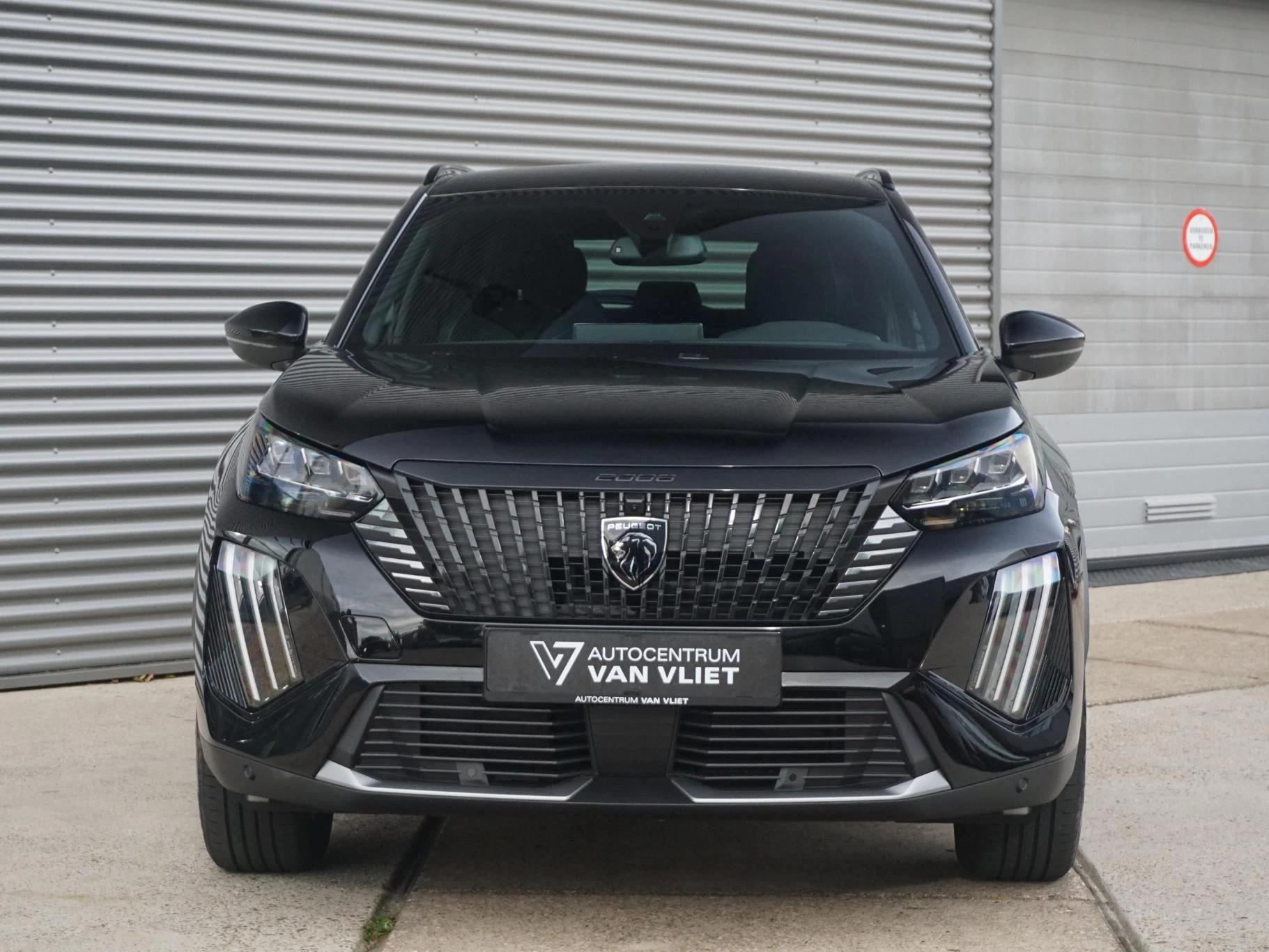 Hoofdafbeelding Peugeot e-2008