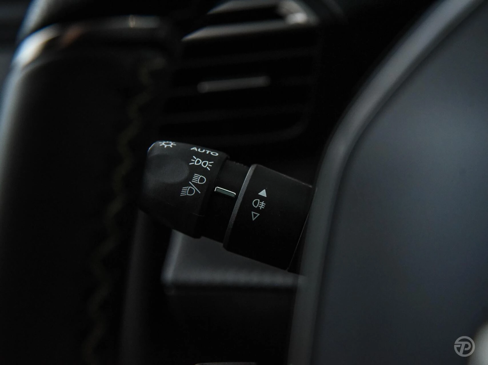 Hoofdafbeelding Peugeot e-2008