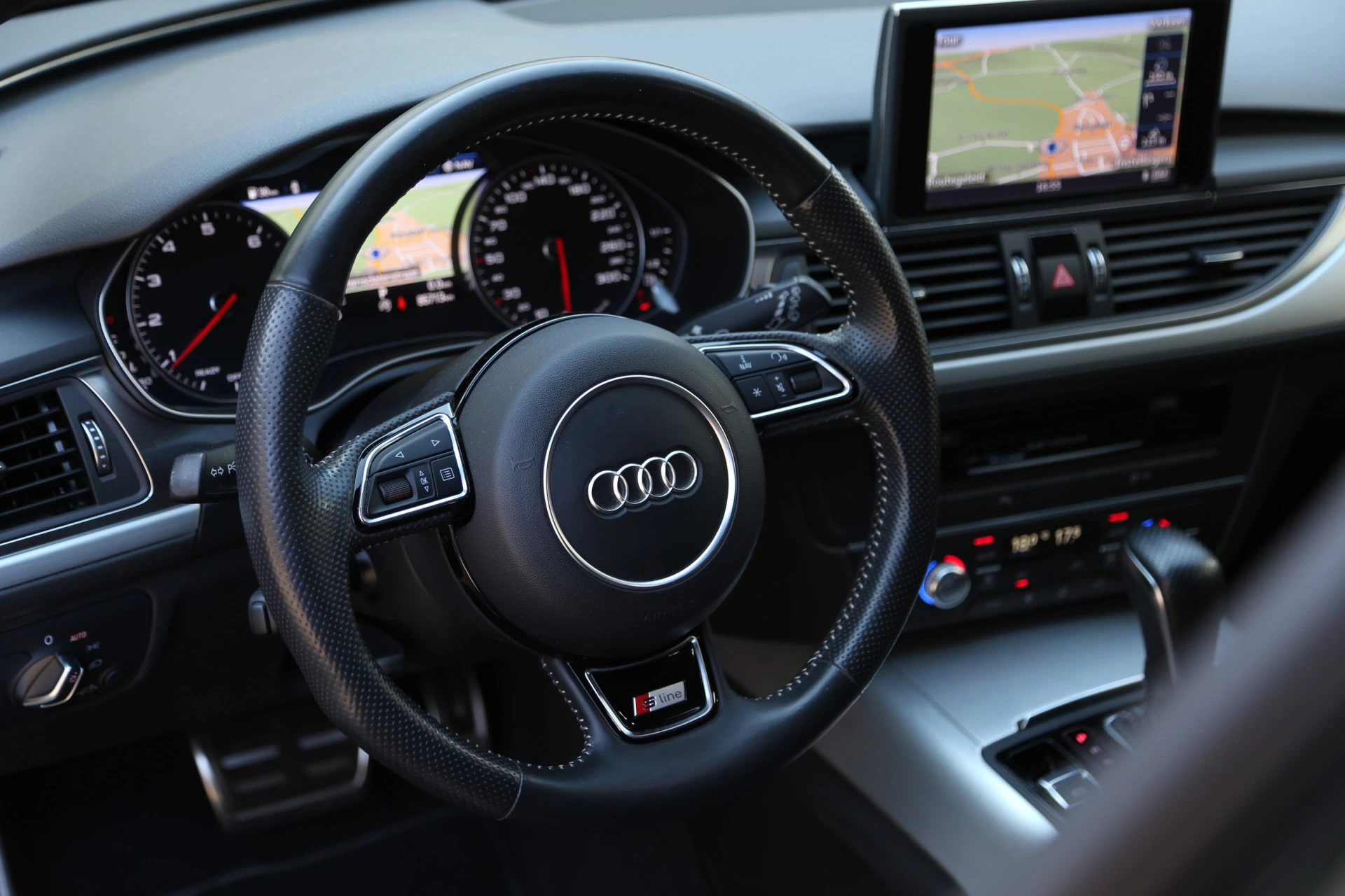 Hoofdafbeelding Audi A6