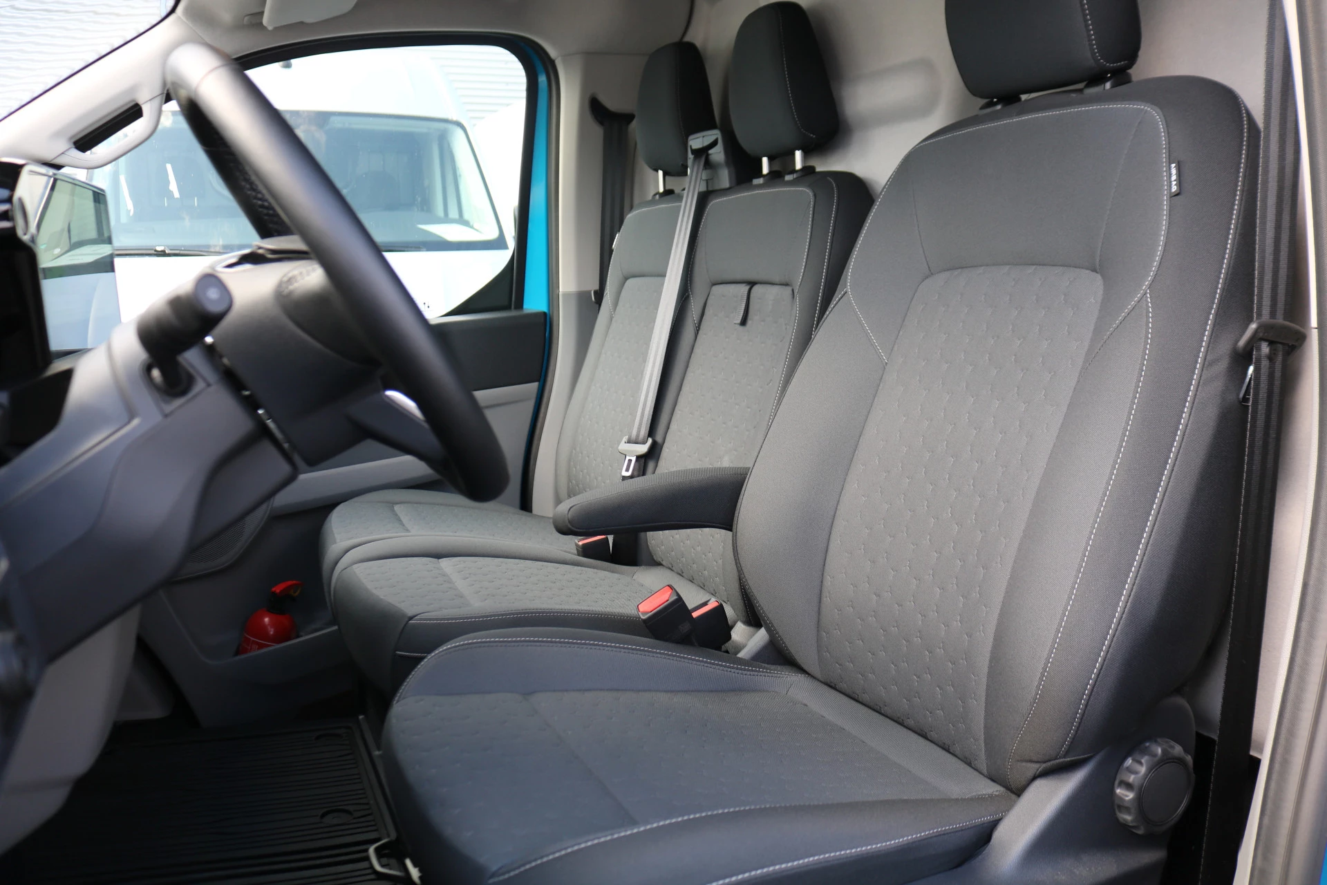 Hoofdafbeelding Ford E-Transit Custom