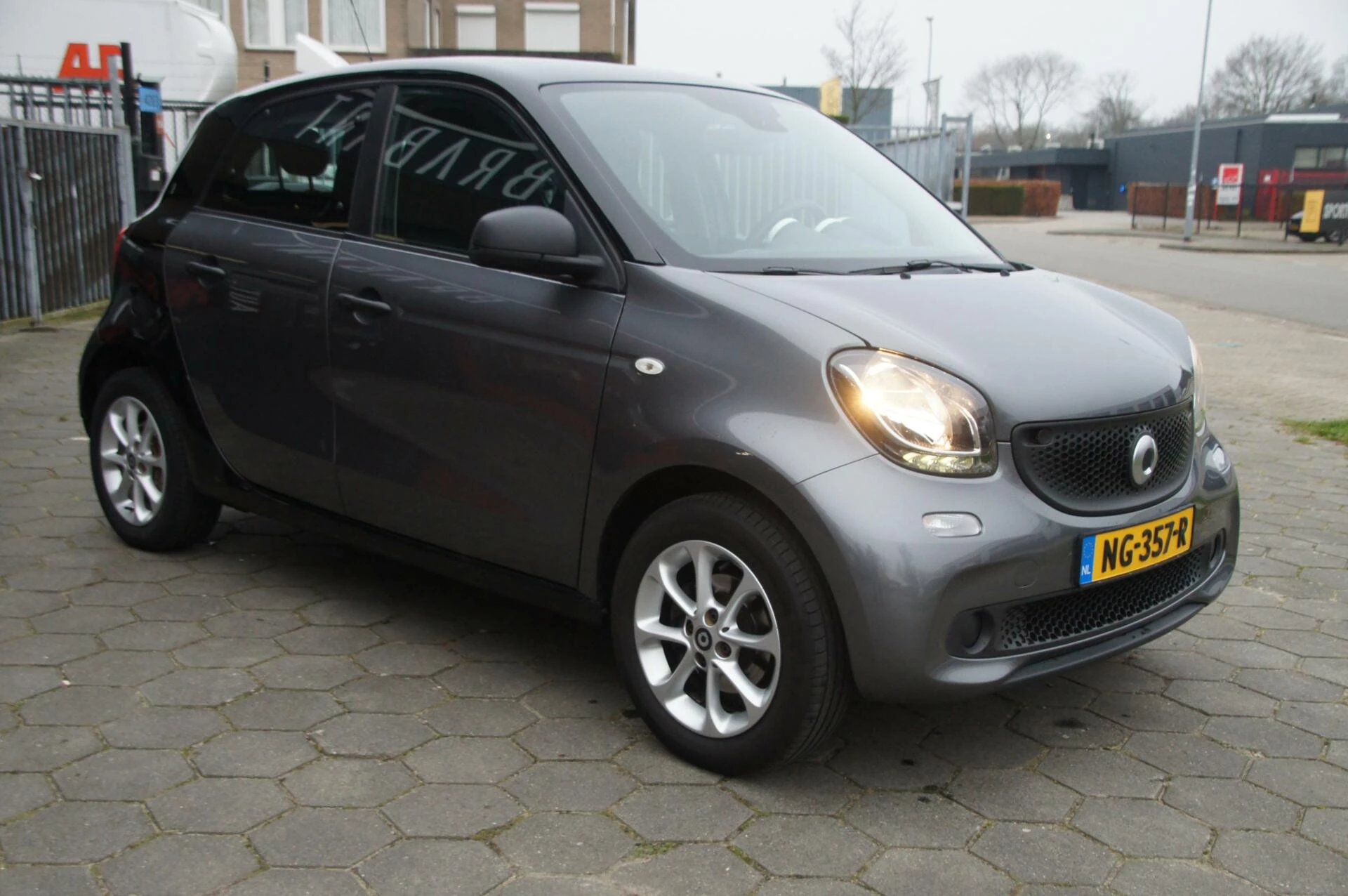 Hoofdafbeelding Smart Forfour