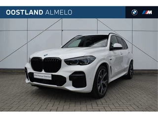 BMW X5 xDrive45e High Executive M Sport Automaat / Panoramadak Sky Lounge / Laserlight / Parking Assistant Plus / Head-Up / Active Steering / Live Cockpit Professional
