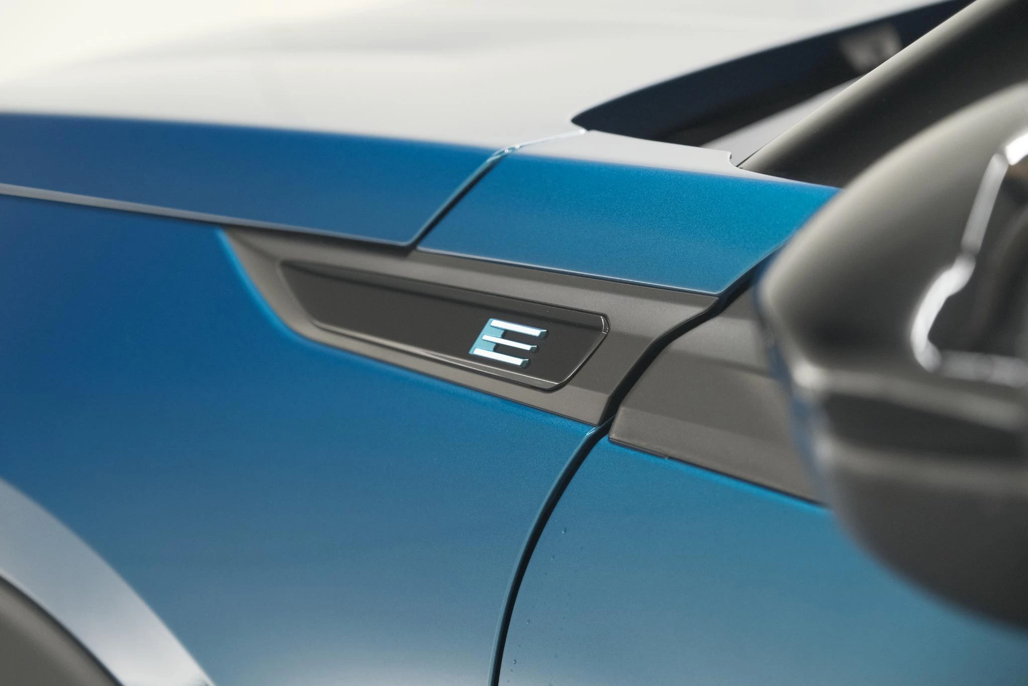 Hoofdafbeelding Peugeot e-2008