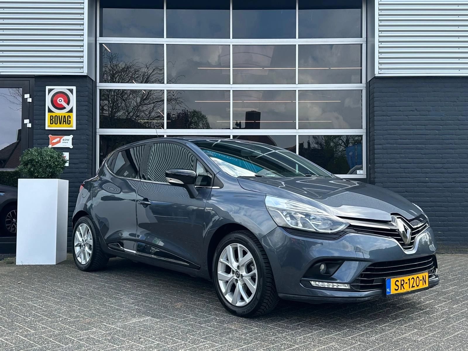 Hoofdafbeelding Renault Clio