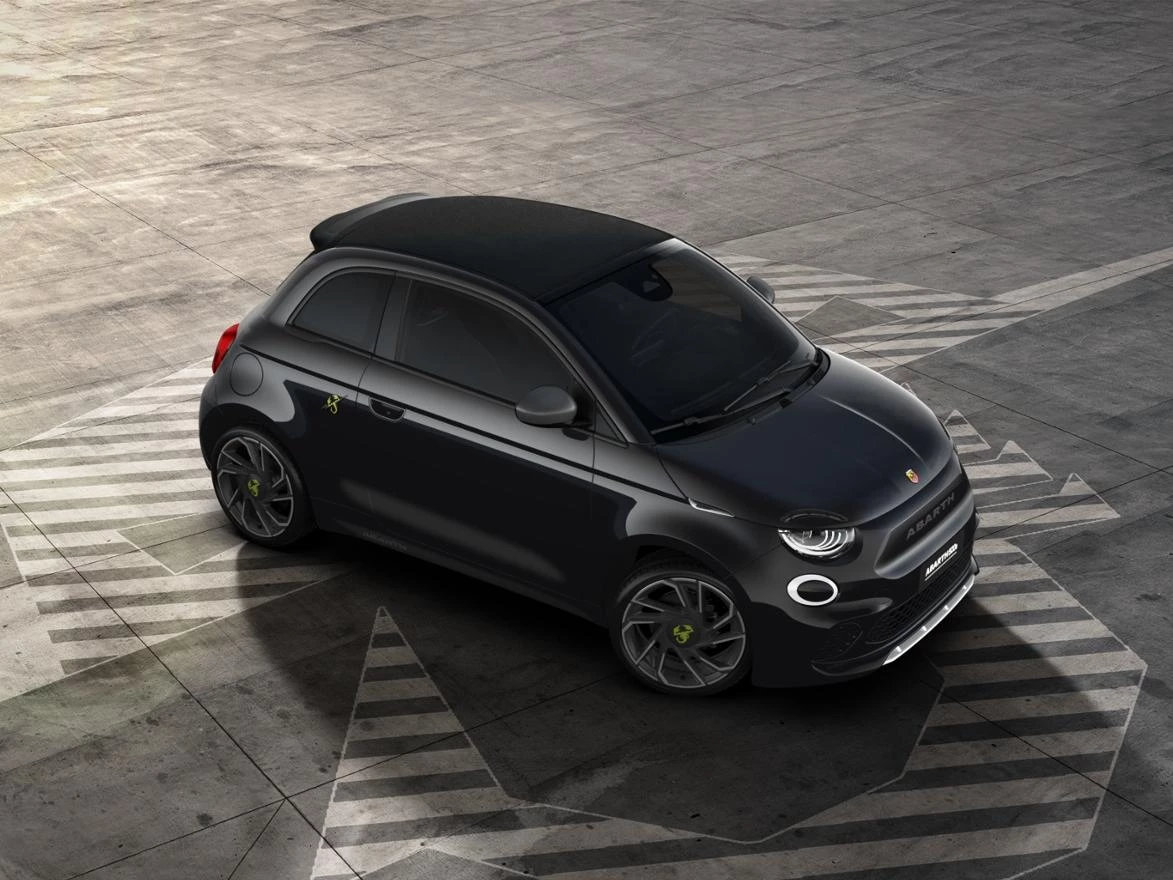 Hoofdafbeelding Abarth 500e