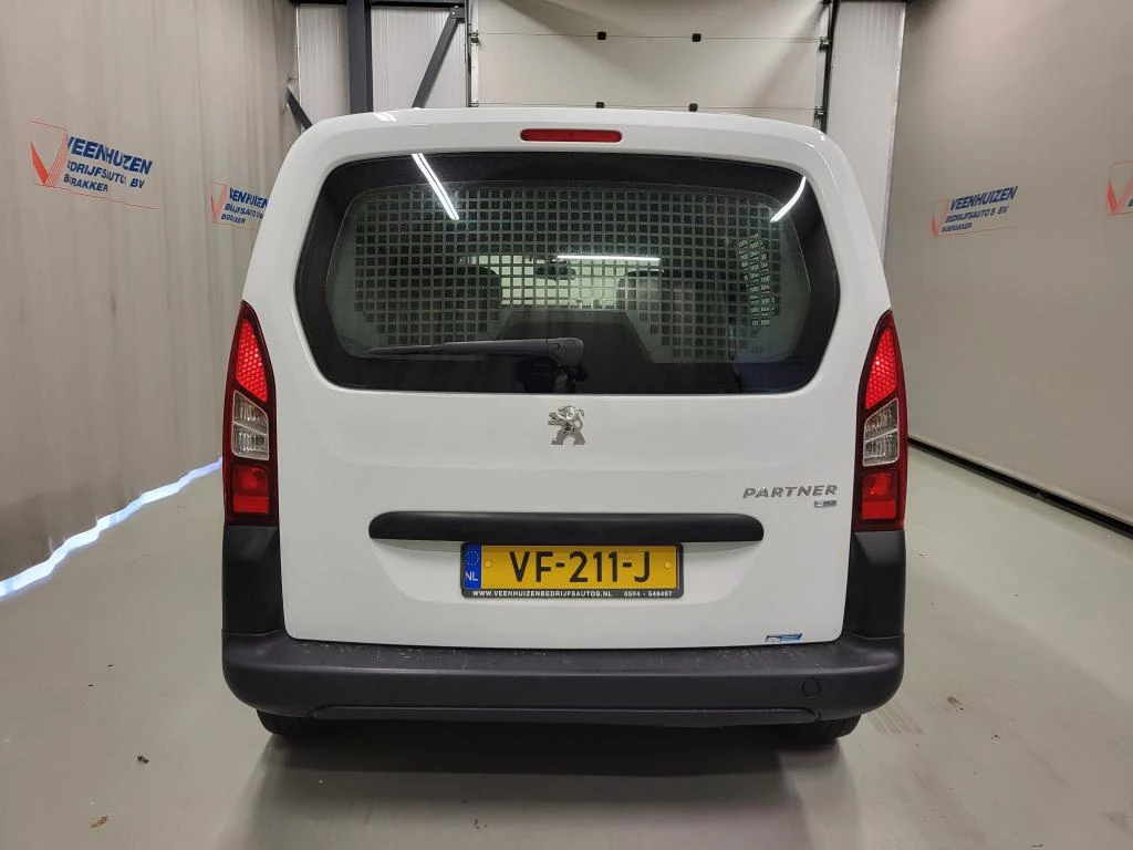 Hoofdafbeelding Peugeot Partner