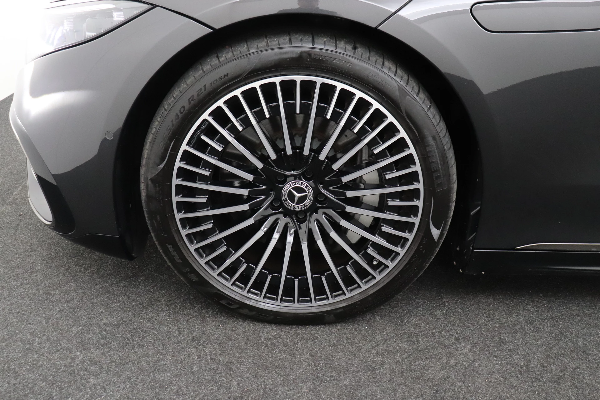 Hoofdafbeelding Mercedes-Benz EQS