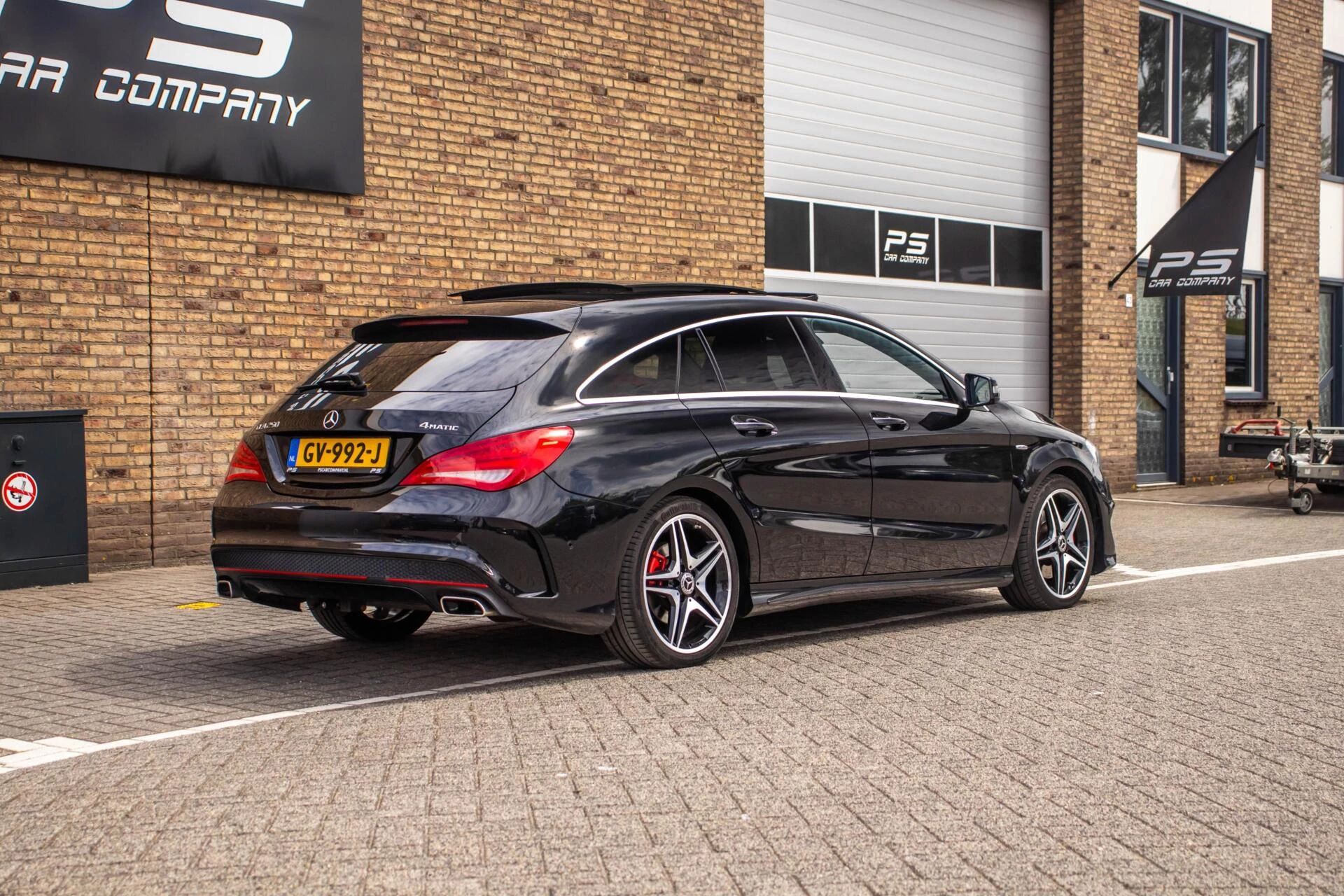 Hoofdafbeelding Mercedes-Benz CLA