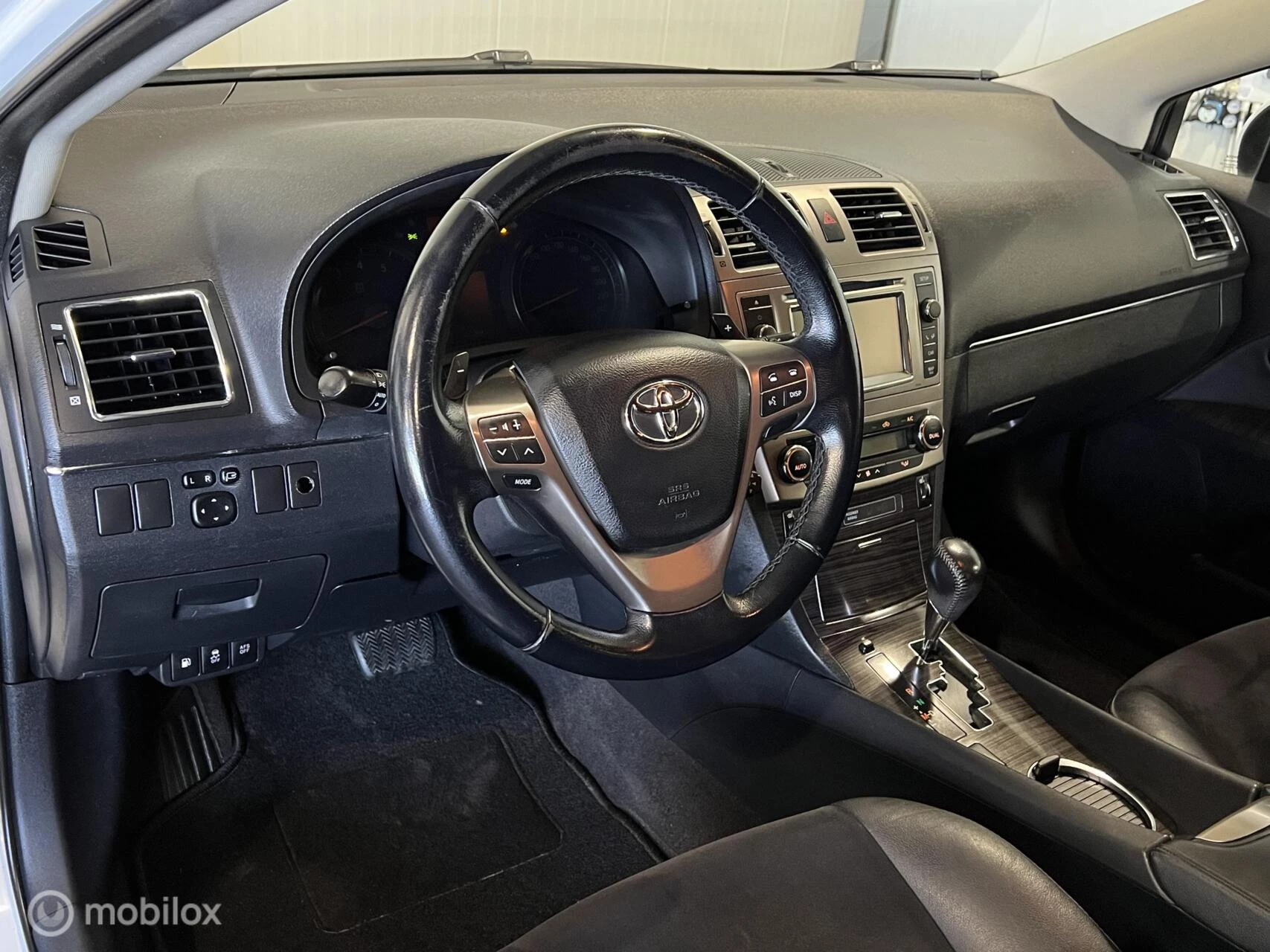 Hoofdafbeelding Toyota Avensis