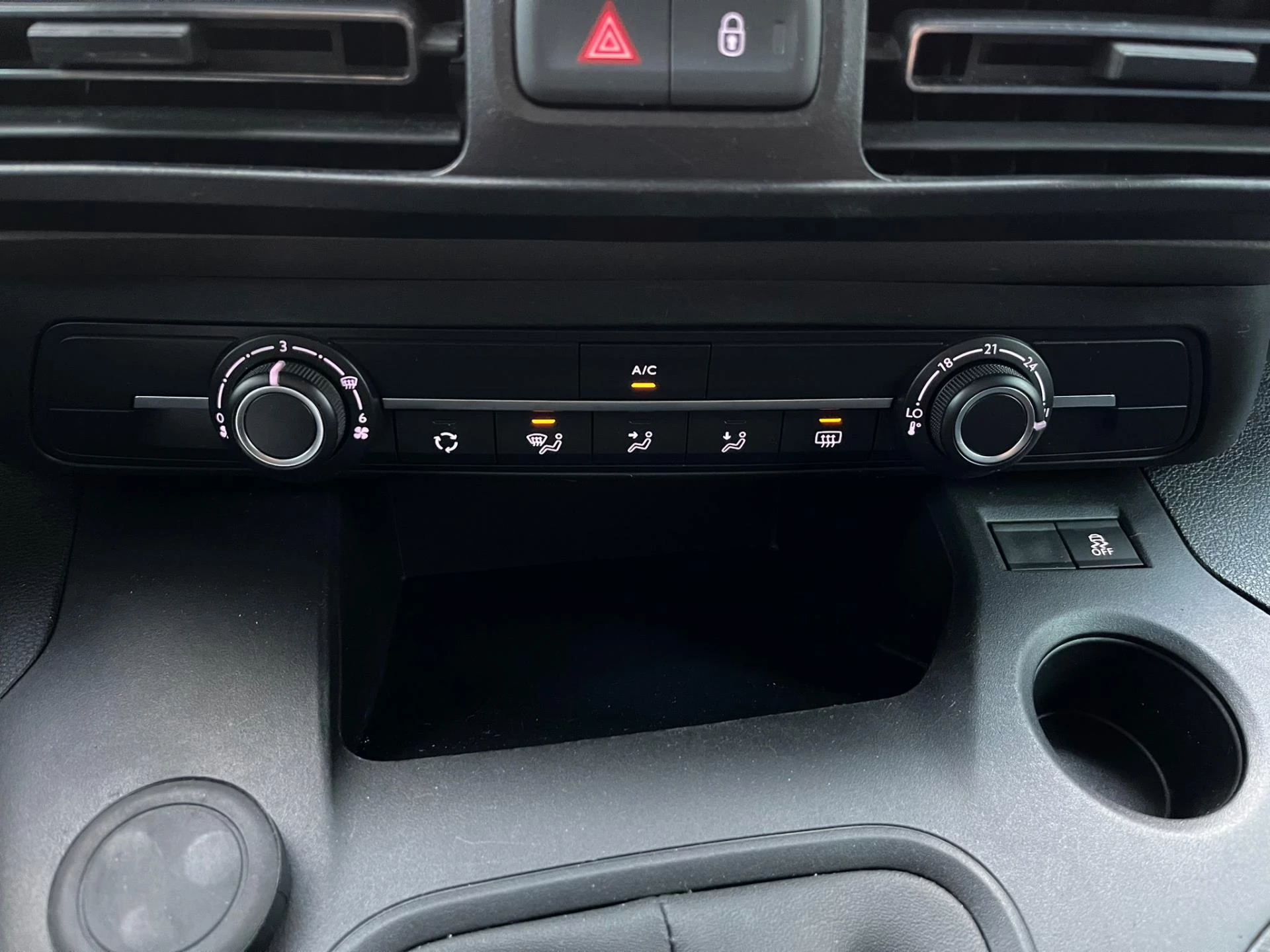 Hoofdafbeelding Peugeot Rifter