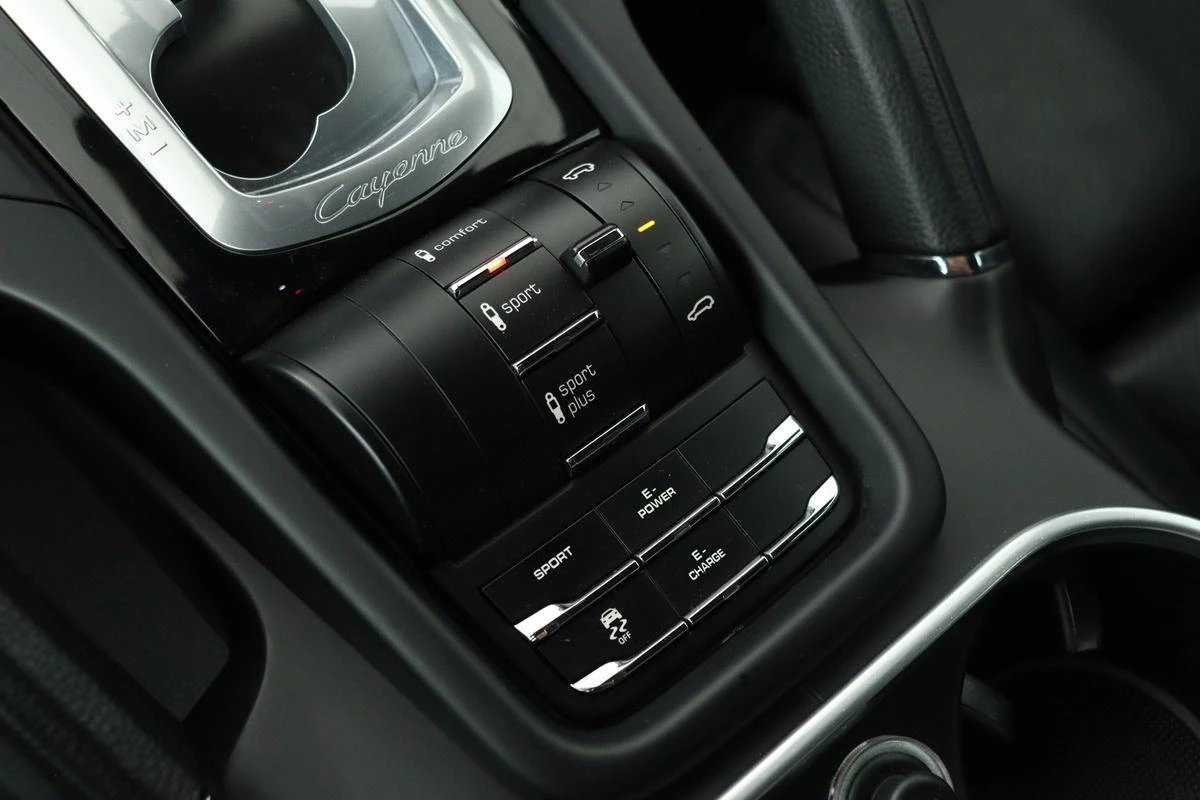 Hoofdafbeelding Porsche Cayenne