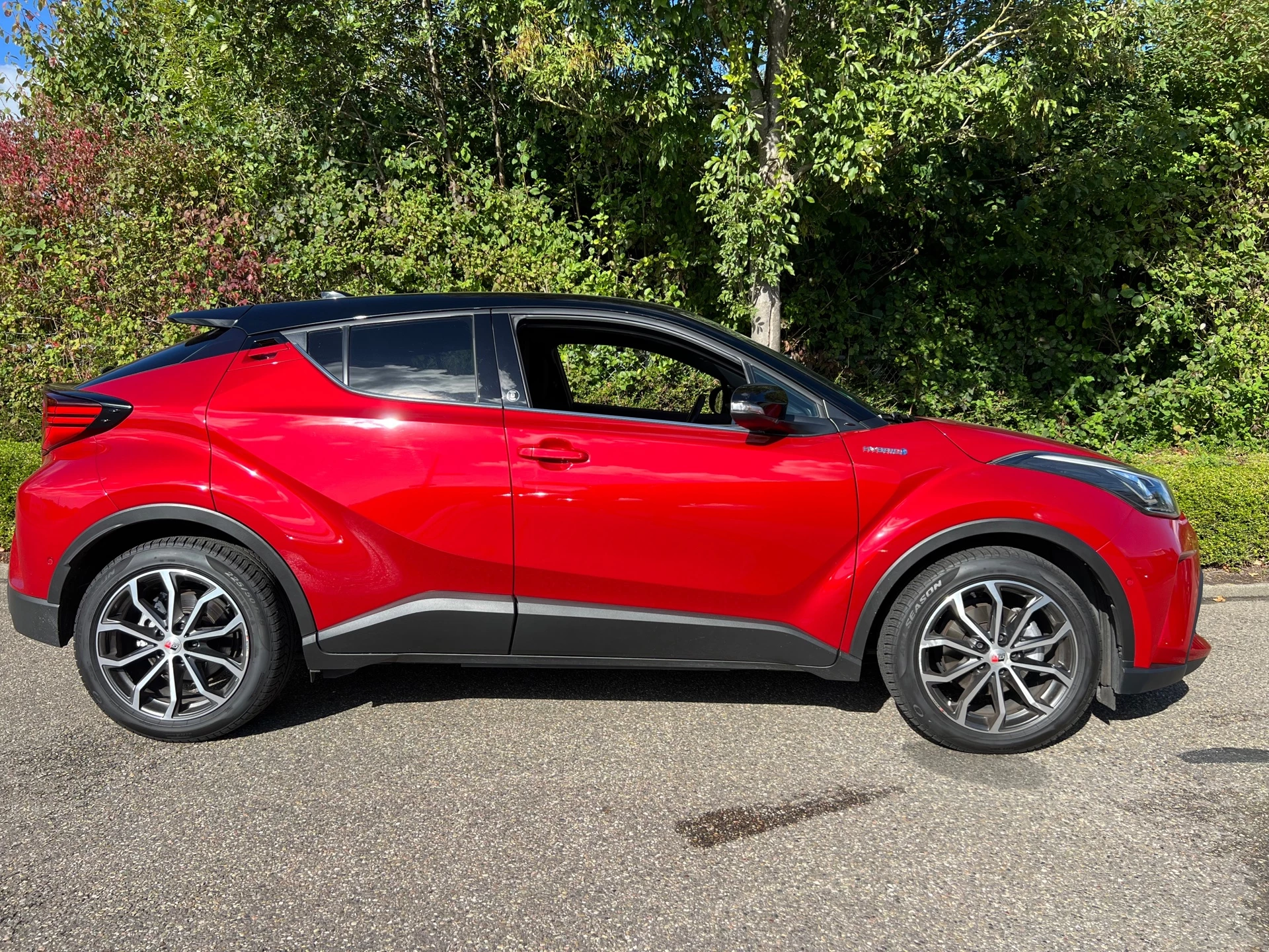 Hoofdafbeelding Toyota C-HR
