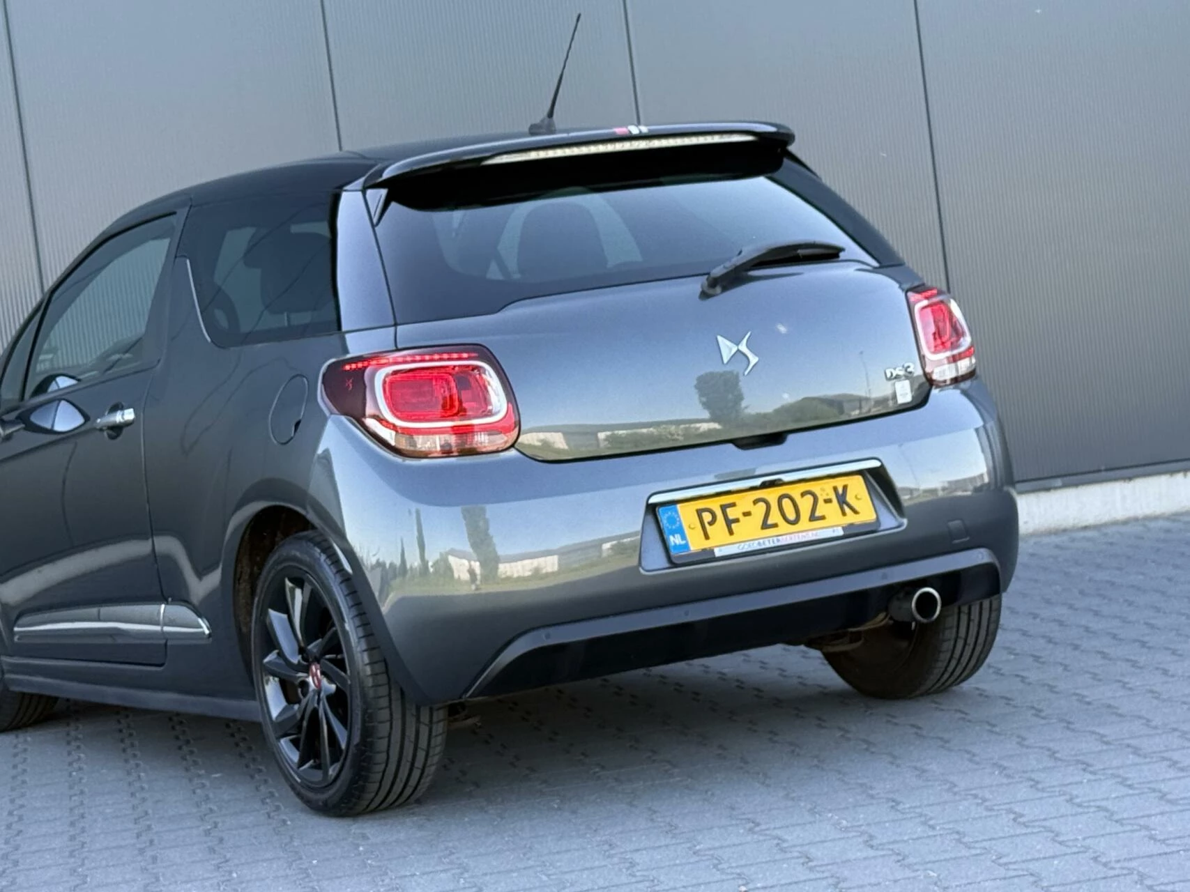 Hoofdafbeelding DS DS 3