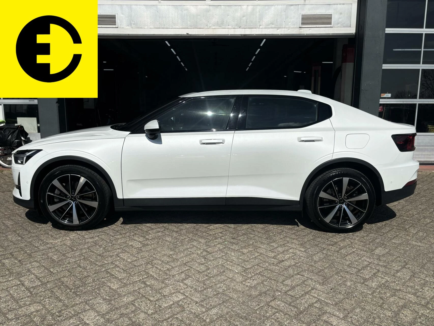 Hoofdafbeelding Polestar 2