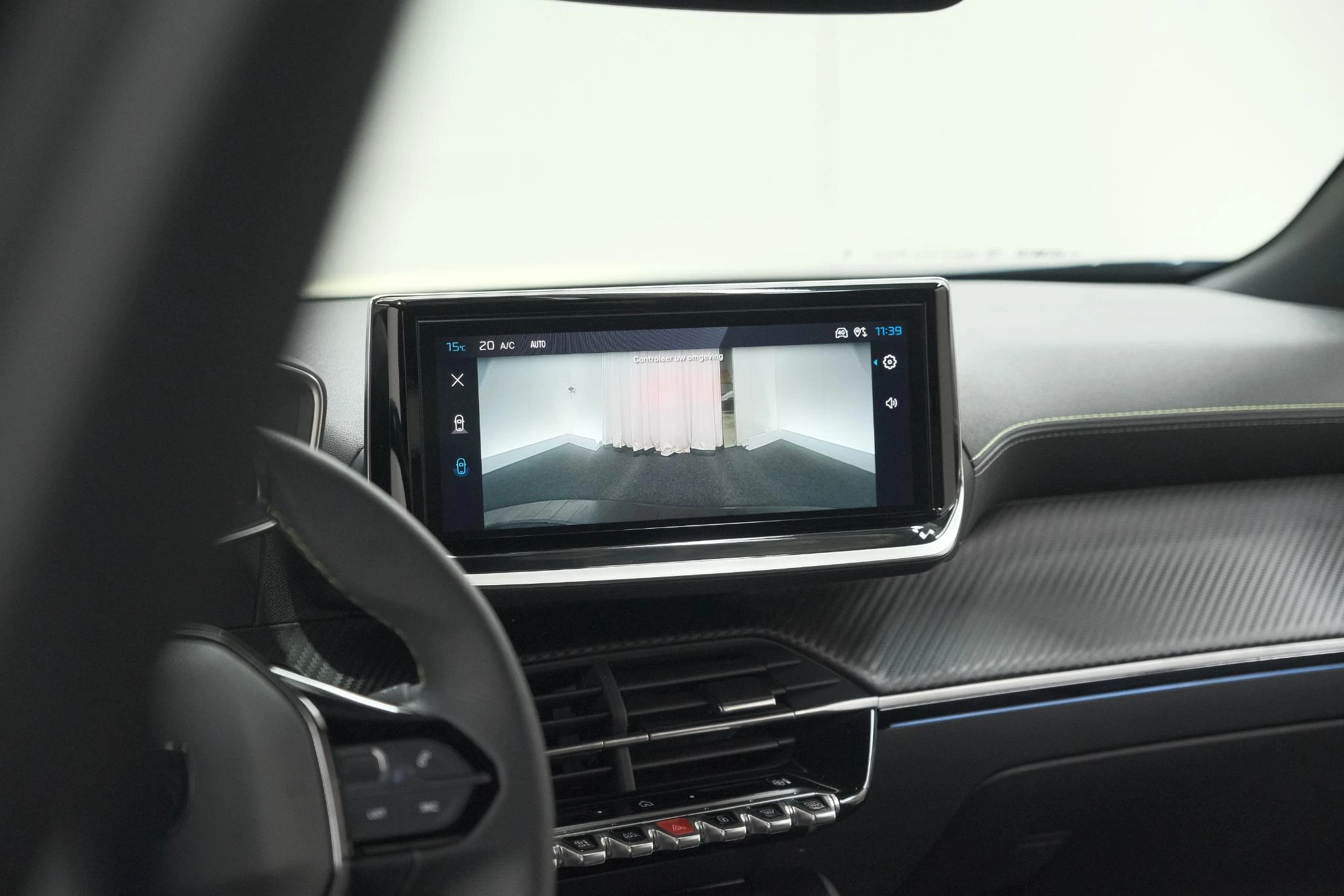 Hoofdafbeelding Peugeot e-2008