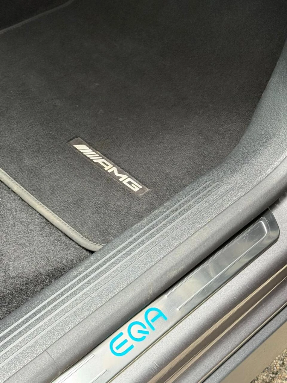 Hoofdafbeelding Mercedes-Benz EQA