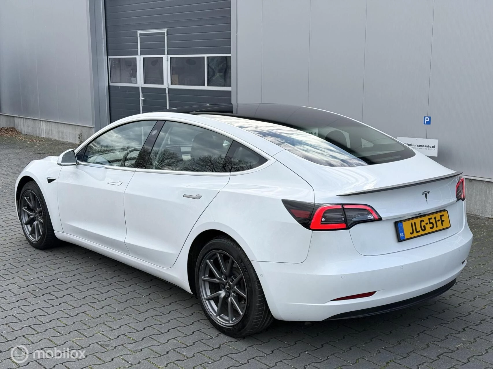 Hoofdafbeelding Tesla Model 3