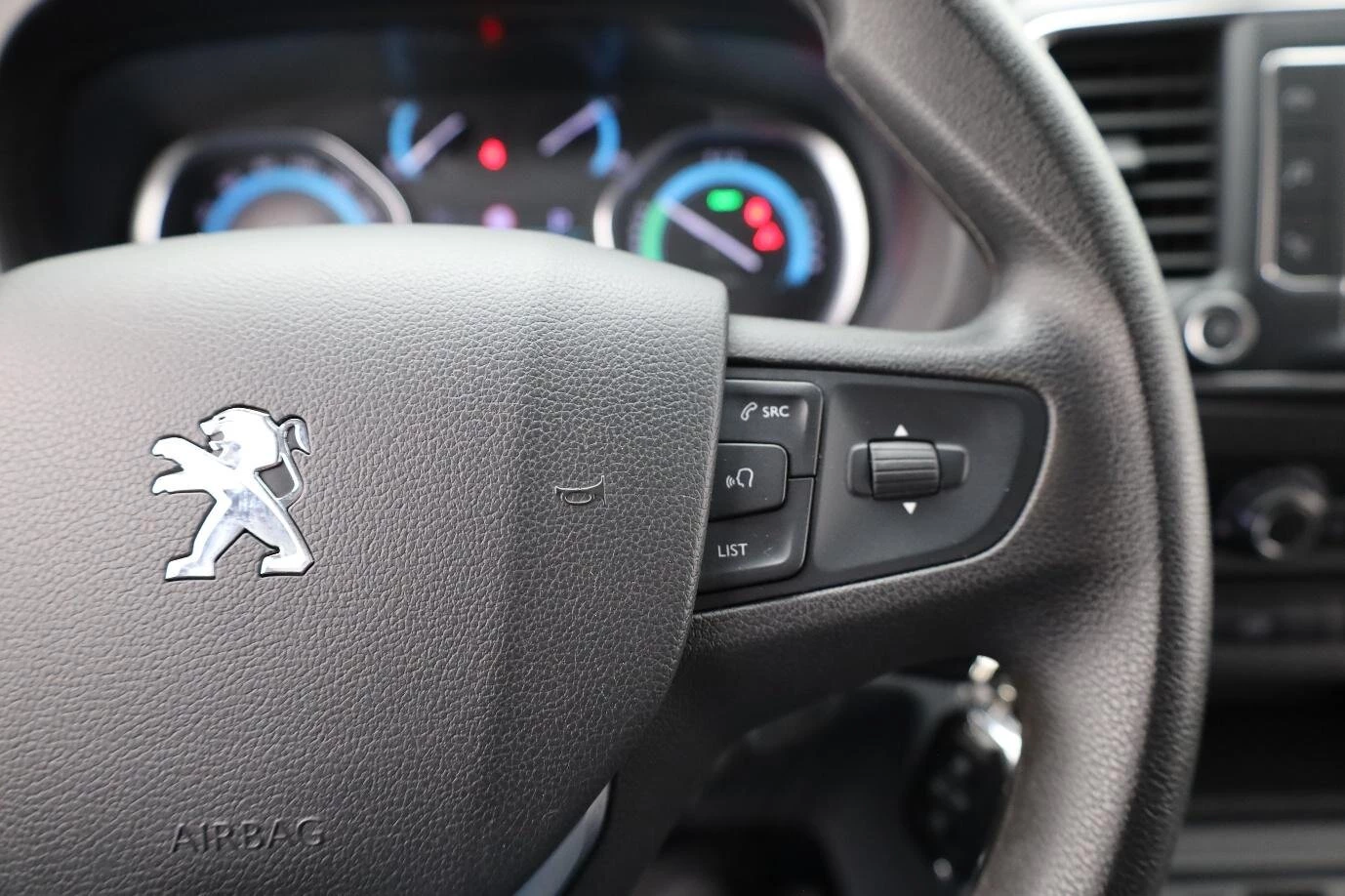 Hoofdafbeelding Peugeot e-Expert