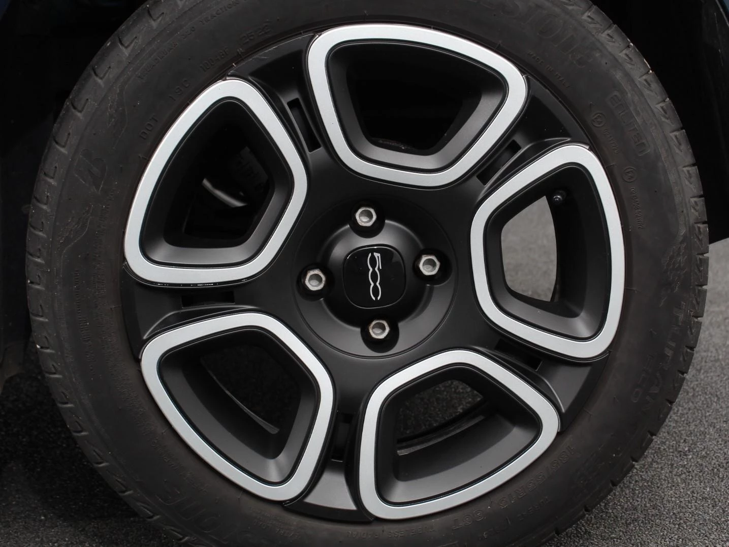 Hoofdafbeelding Fiat 500C