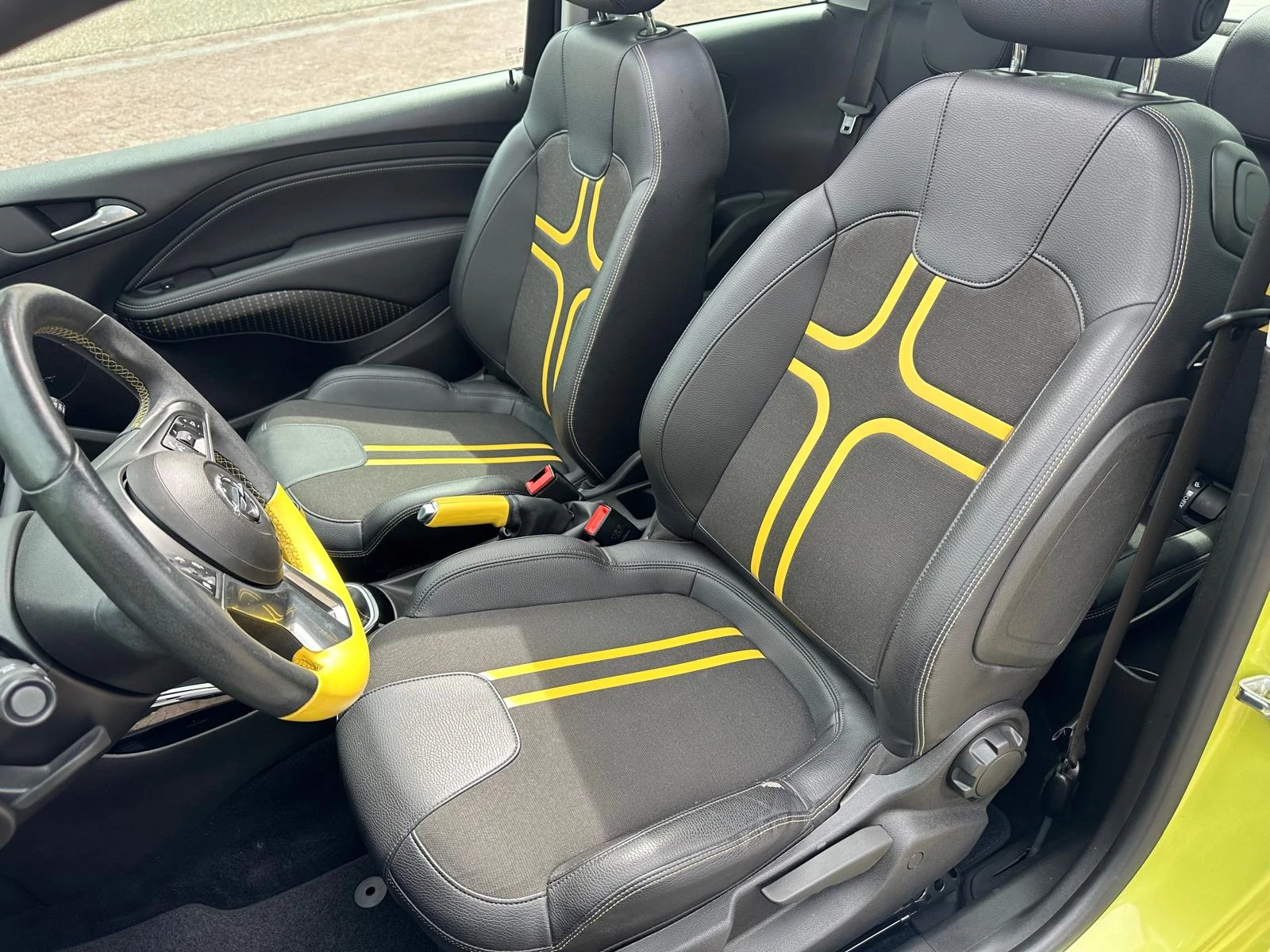 Hoofdafbeelding Opel ADAM