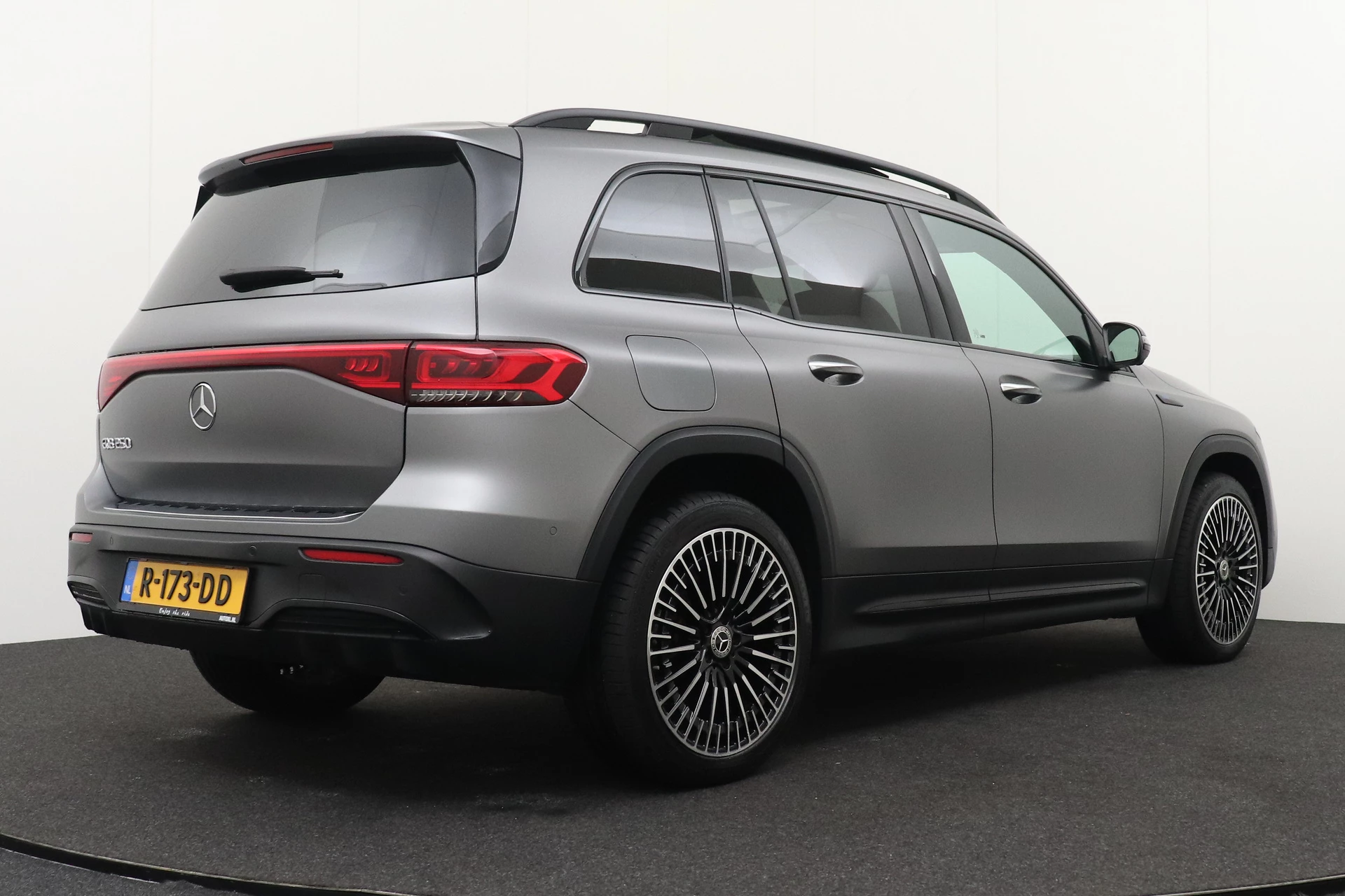 Hoofdafbeelding Mercedes-Benz EQB