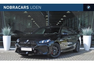 BMW 2 Serie Gran Coupé 220 M Sport Automaat / Panoramadak / Sportstoelen / Comfort Access / Achteruitrijcamera / Harman-Kardon / Adaptieve LED / Stoelverwarming