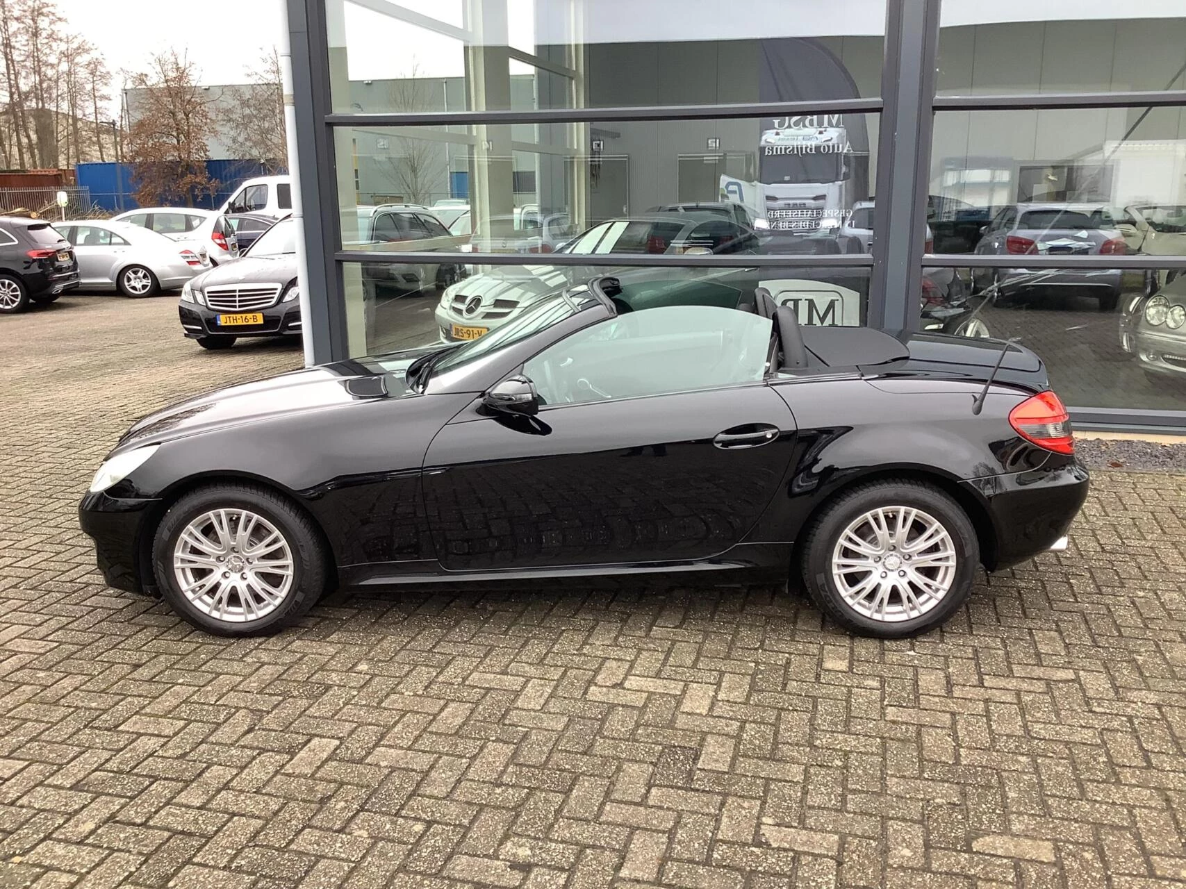 Hoofdafbeelding Mercedes-Benz SLK