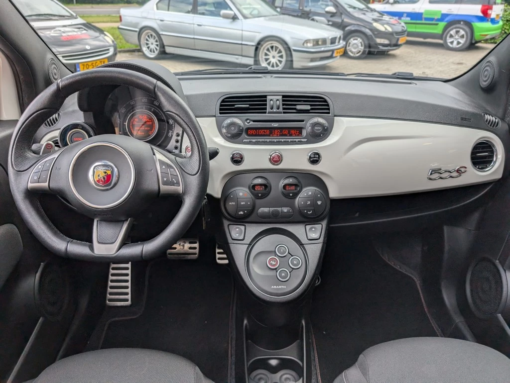 Hoofdafbeelding Abarth 500C