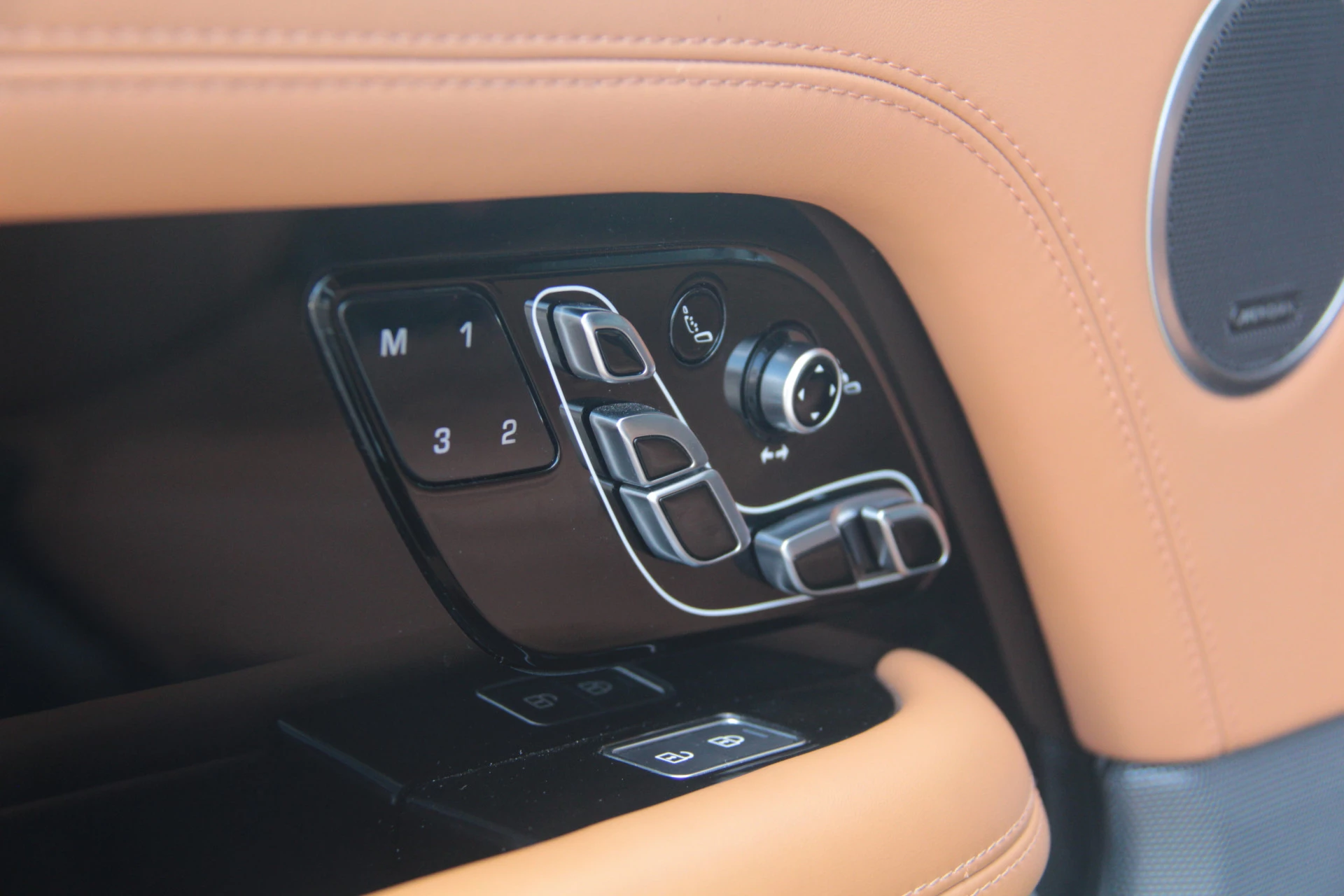Hoofdafbeelding Land Rover Range Rover