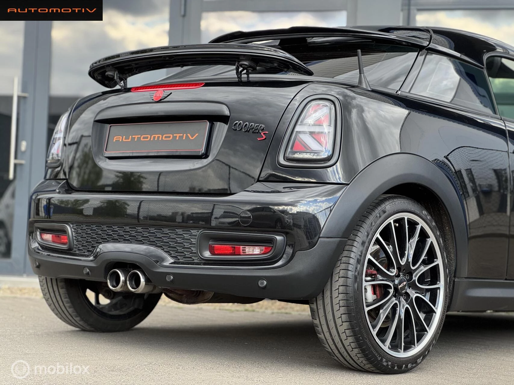 Hoofdafbeelding MINI Cooper S