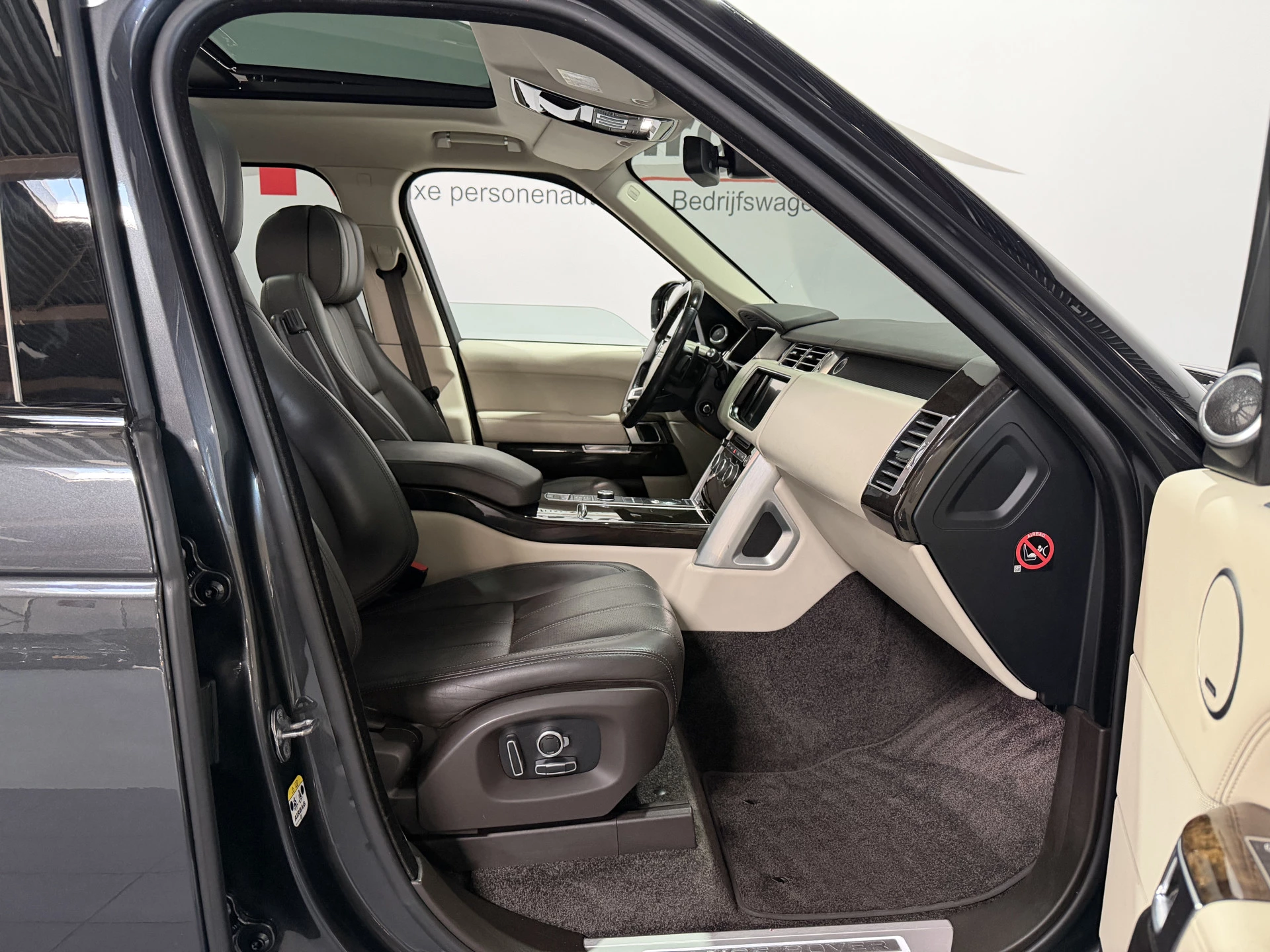 Hoofdafbeelding Land Rover Range Rover