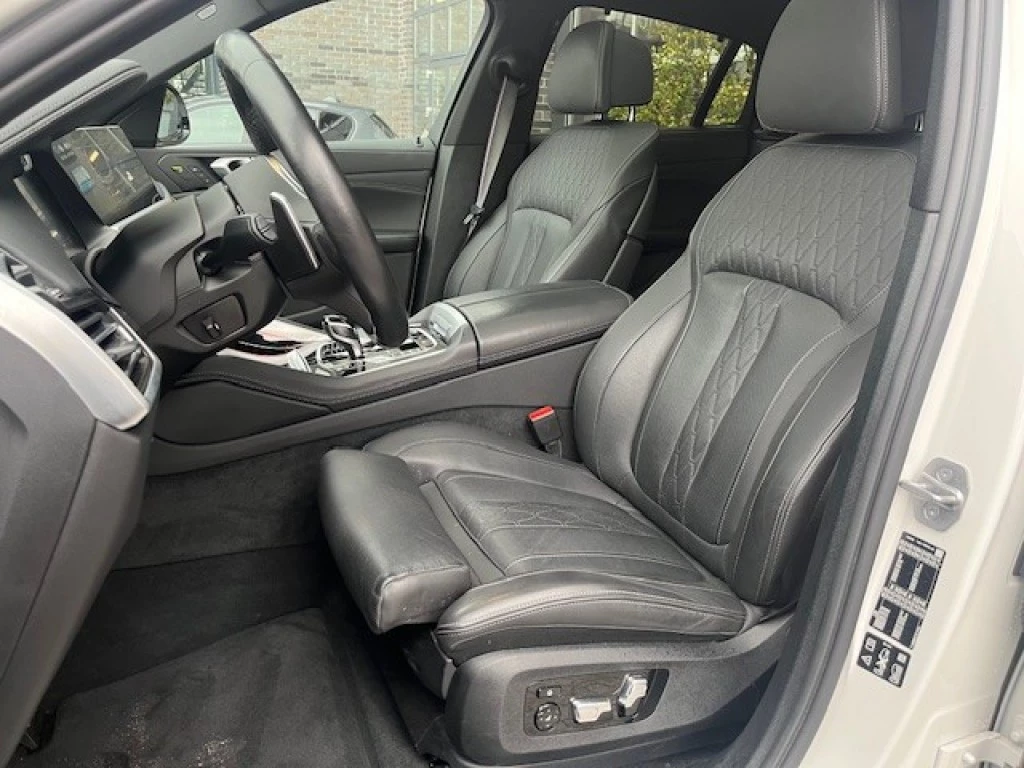 Hoofdafbeelding BMW X6