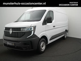Hoofdafbeelding Renault Master Renault Master T35 2.0 dCi 130 L2H2 Start - REGISTRATIEVOORDEEL - Achteruitrijcamera - Apple Carplay - Android Auto - Cruise Control