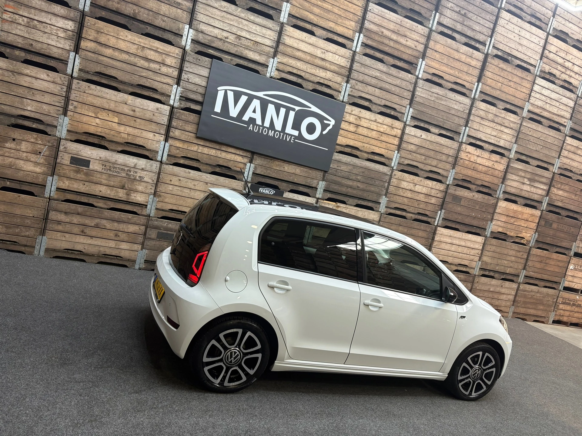 Hoofdafbeelding Volkswagen up!