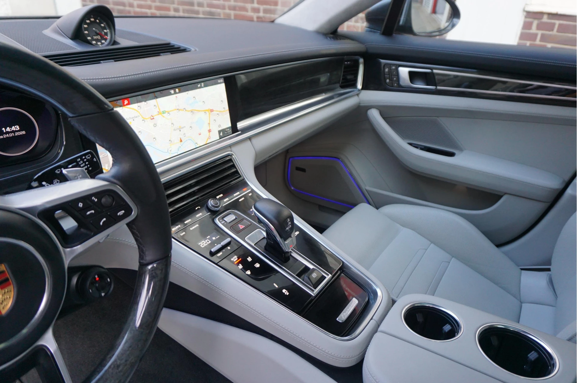 Hoofdafbeelding Porsche Panamera