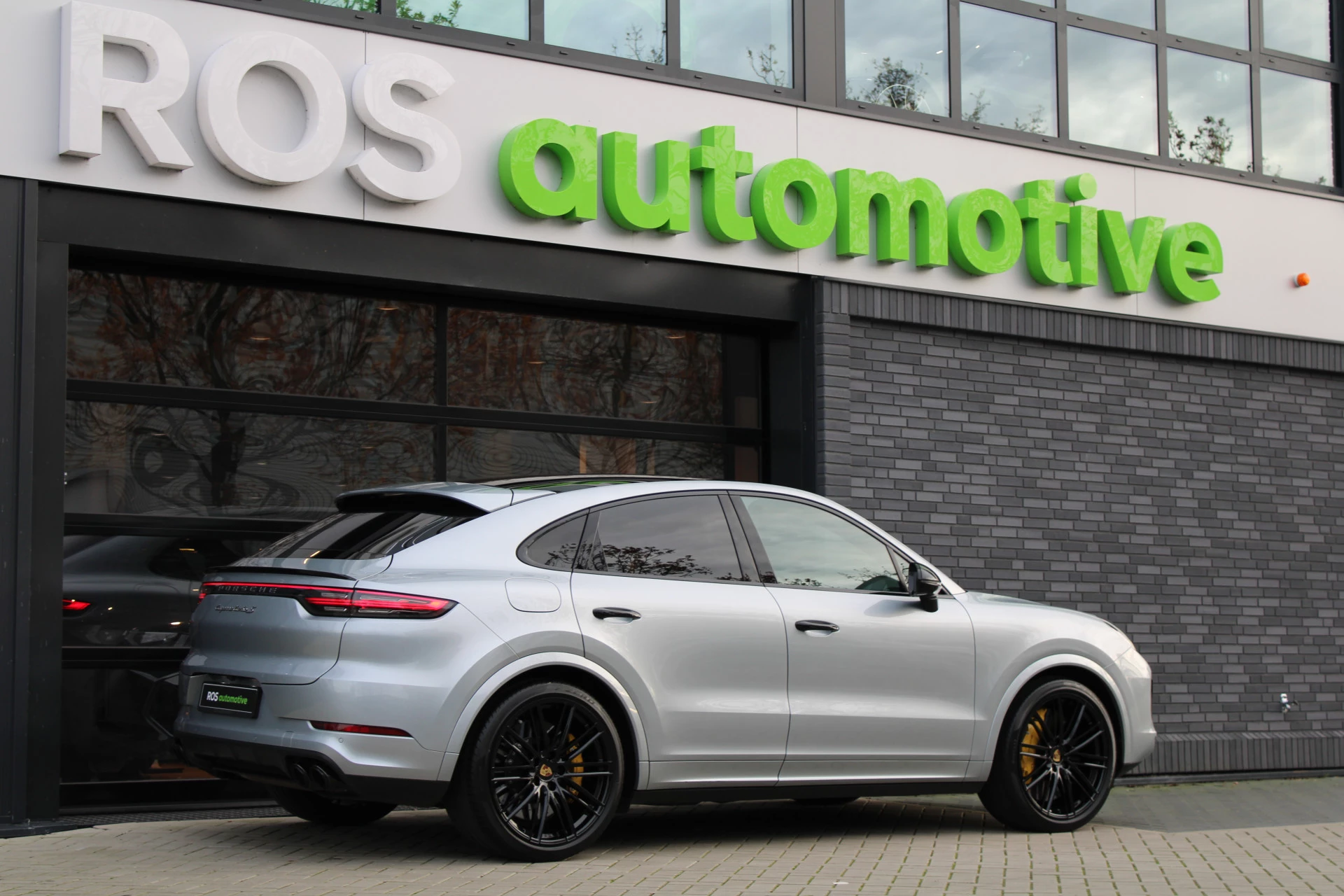 Hoofdafbeelding Porsche Cayenne