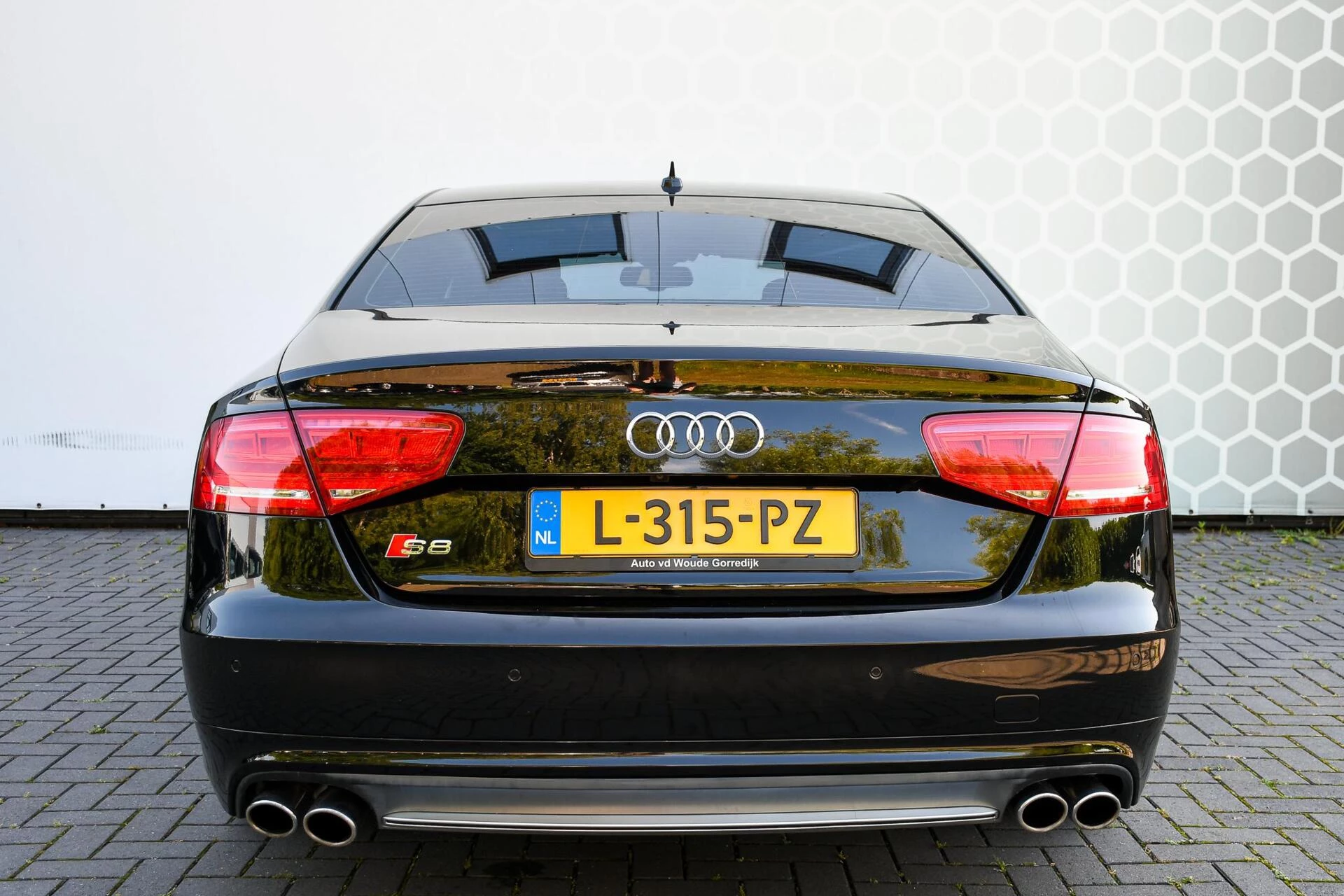 Hoofdafbeelding Audi S8