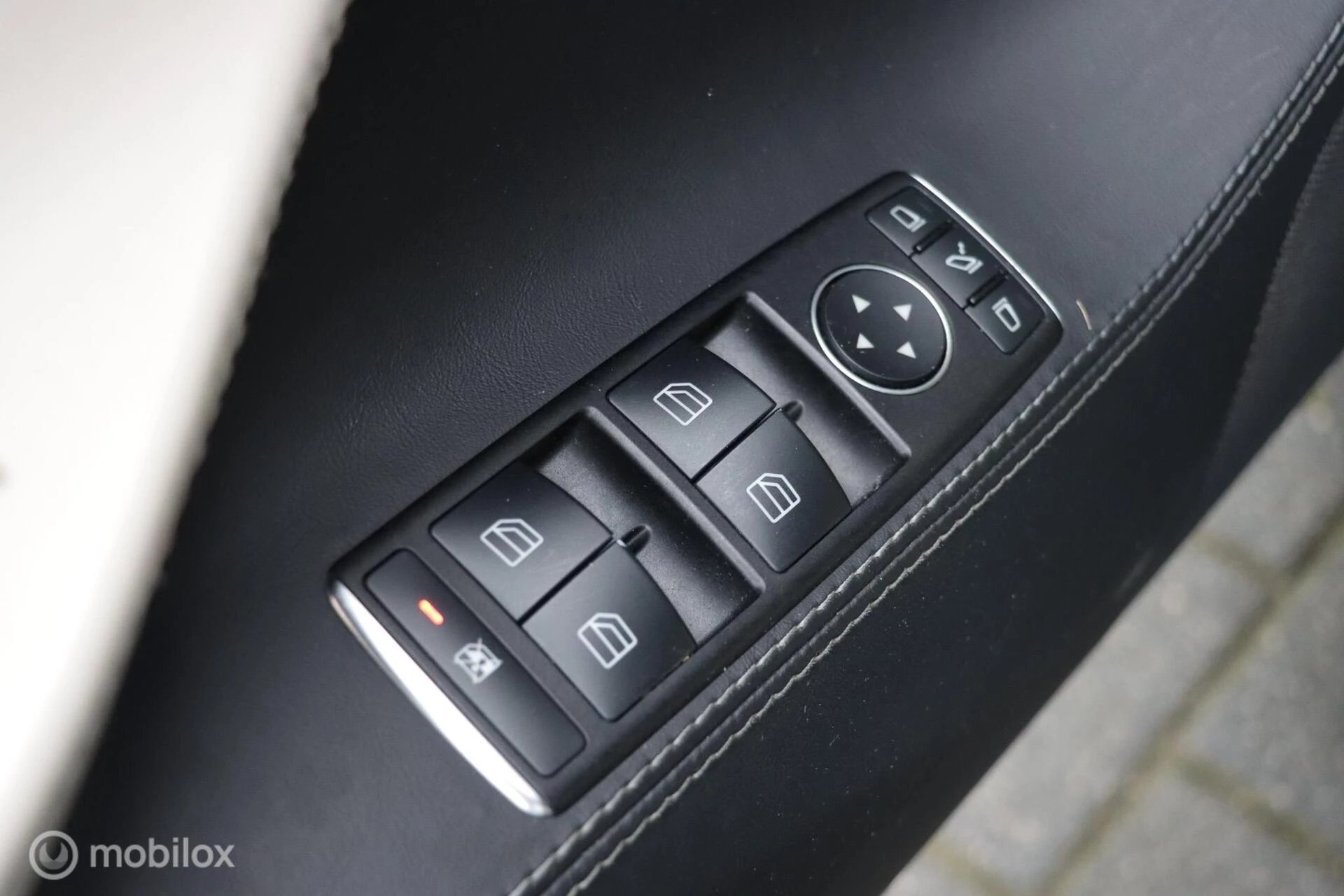 Hoofdafbeelding Tesla Model S