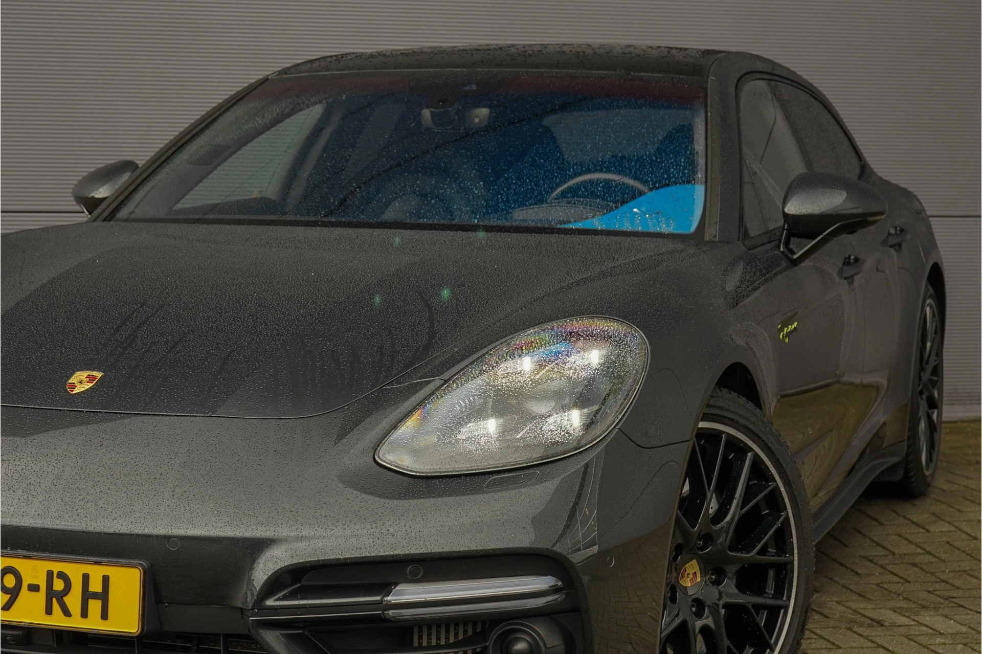 Hoofdafbeelding Porsche Panamera