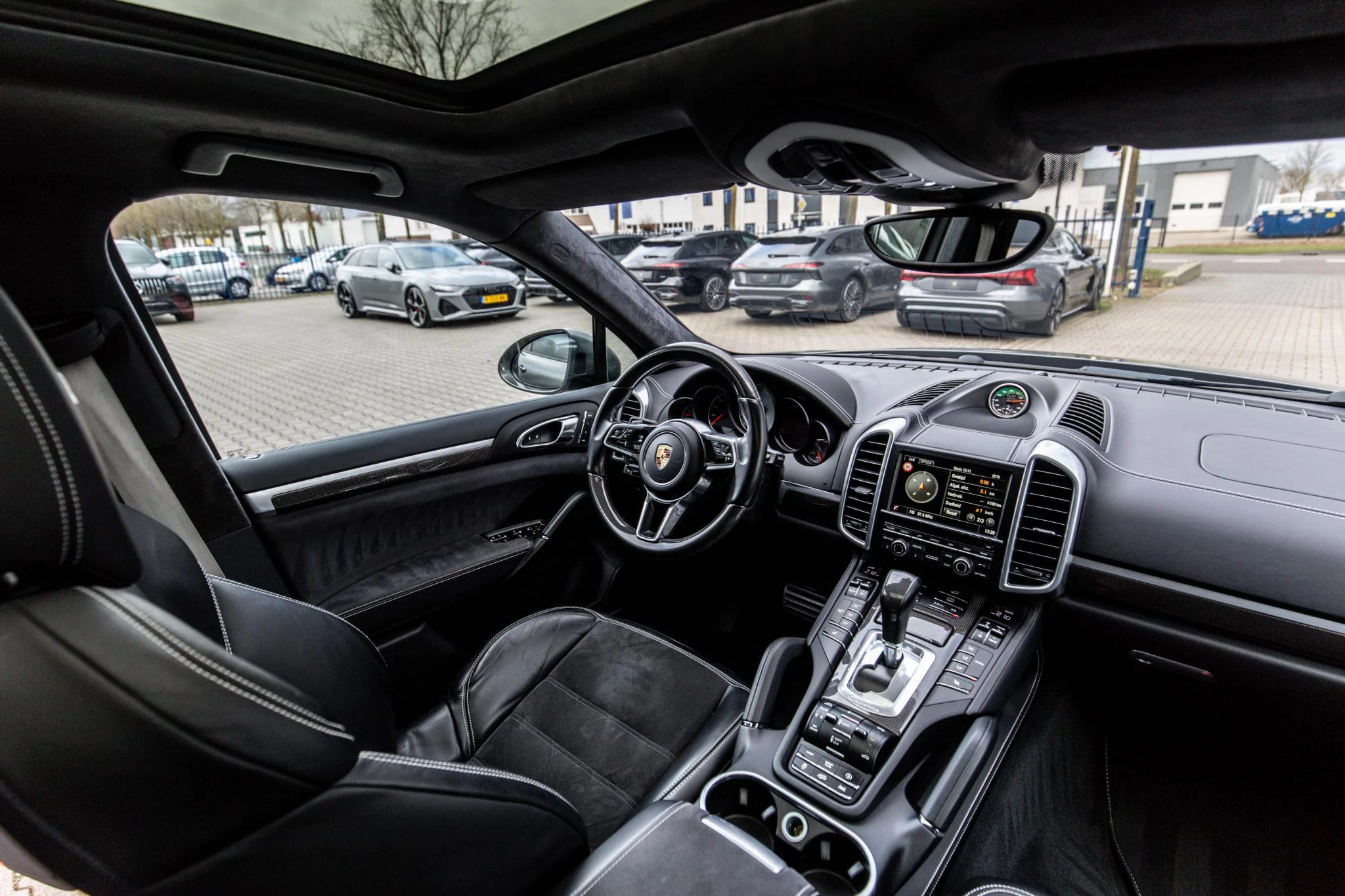 Hoofdafbeelding Porsche Cayenne