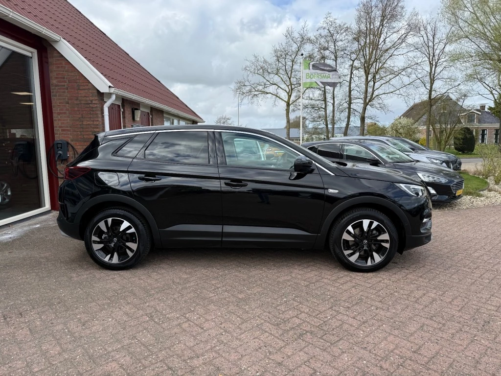 Hoofdafbeelding Opel Grandland X