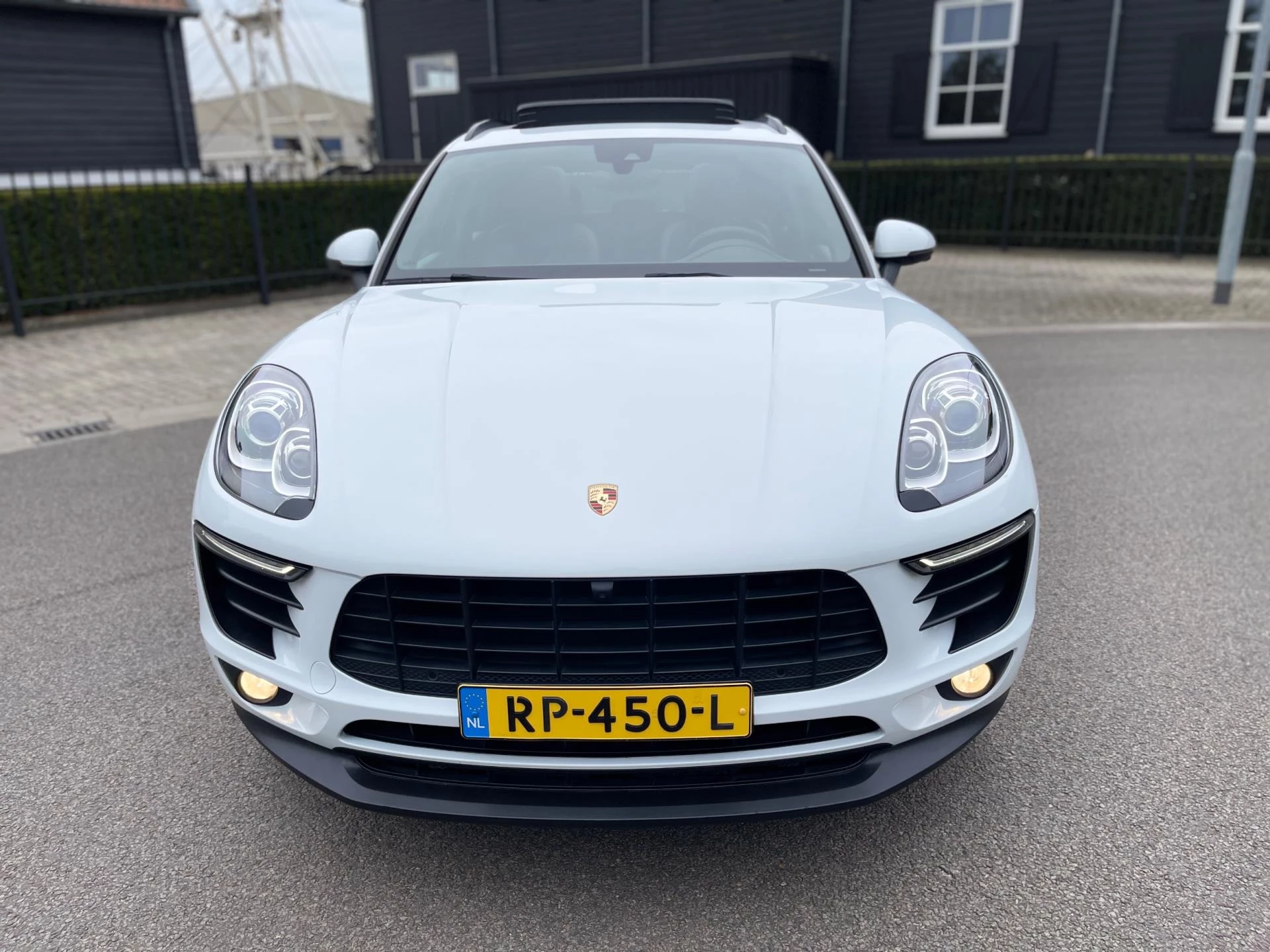 Hoofdafbeelding Porsche Macan