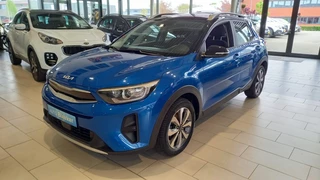 Hoofdafbeelding Kia Stonic Kia Stonic 1.0 T-GDI MHEV Dyn Line Airco Cruise Camera Trekhaak