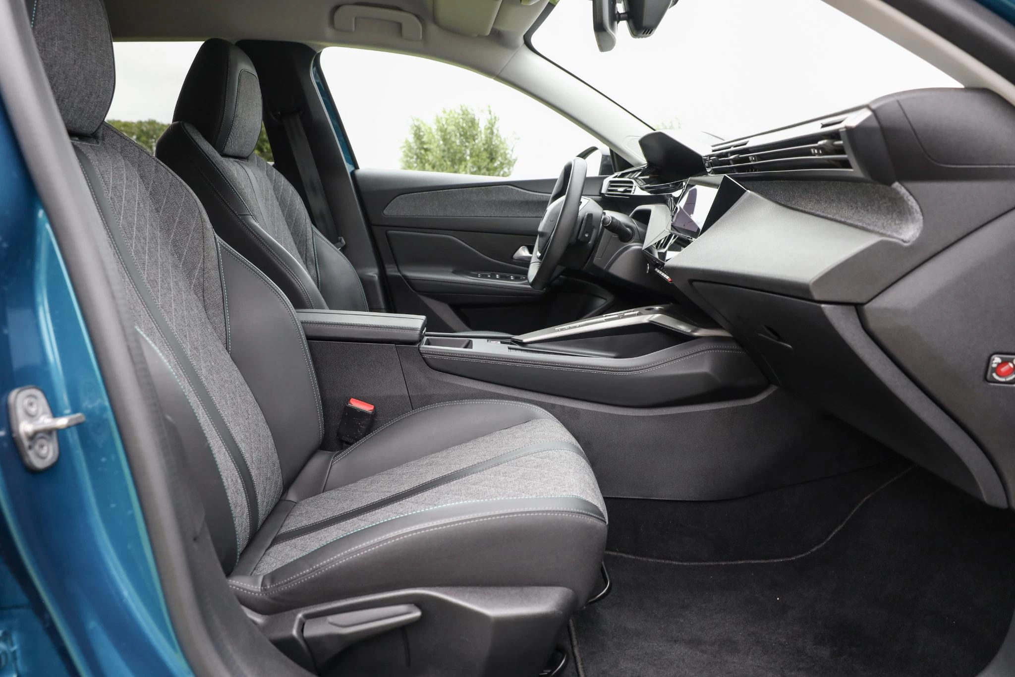 Hoofdafbeelding Peugeot 408