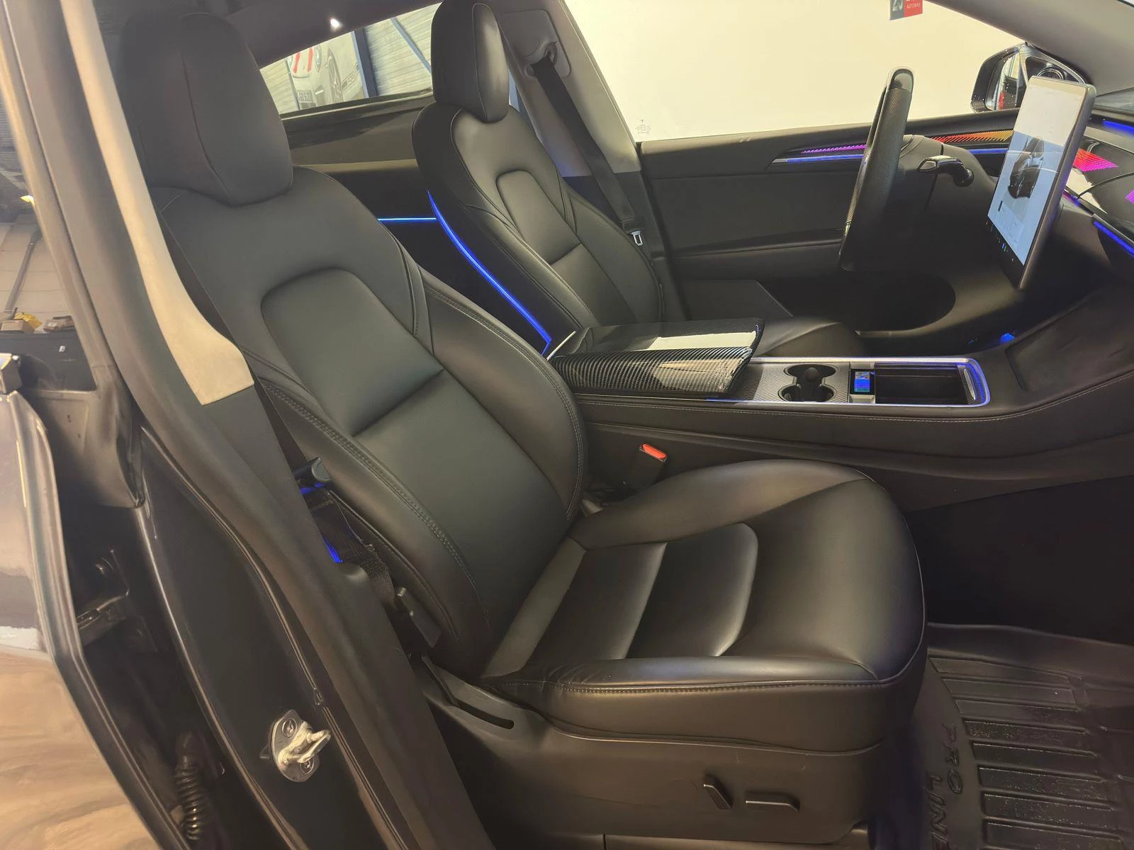 Hoofdafbeelding Tesla Model Y