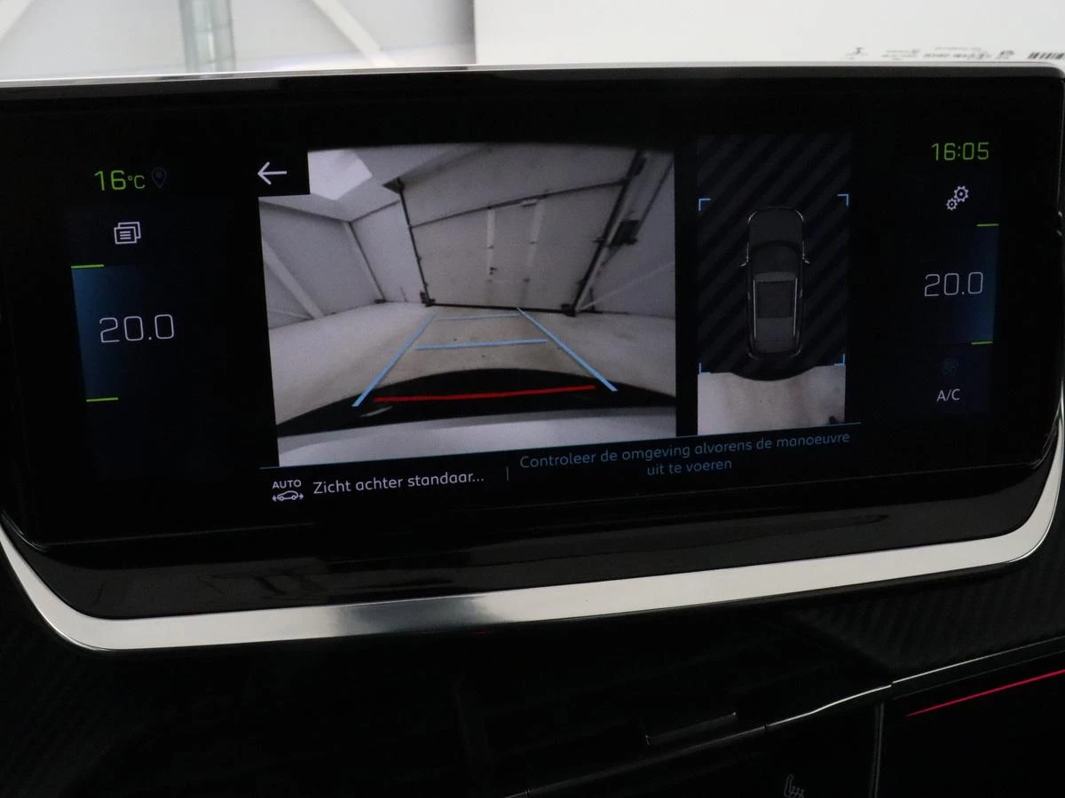 Hoofdafbeelding Peugeot e-2008