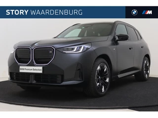BMW X3 M50 xDrive Automaat / Panoramadak / Trekhaak / Sportstoelen / Stoelventilatie / M Adaptief onderstel / Variable Sport Steering / Adaptieve LED / Parking Assistant Professional / Harman Kardon / Live Cockpit Professional