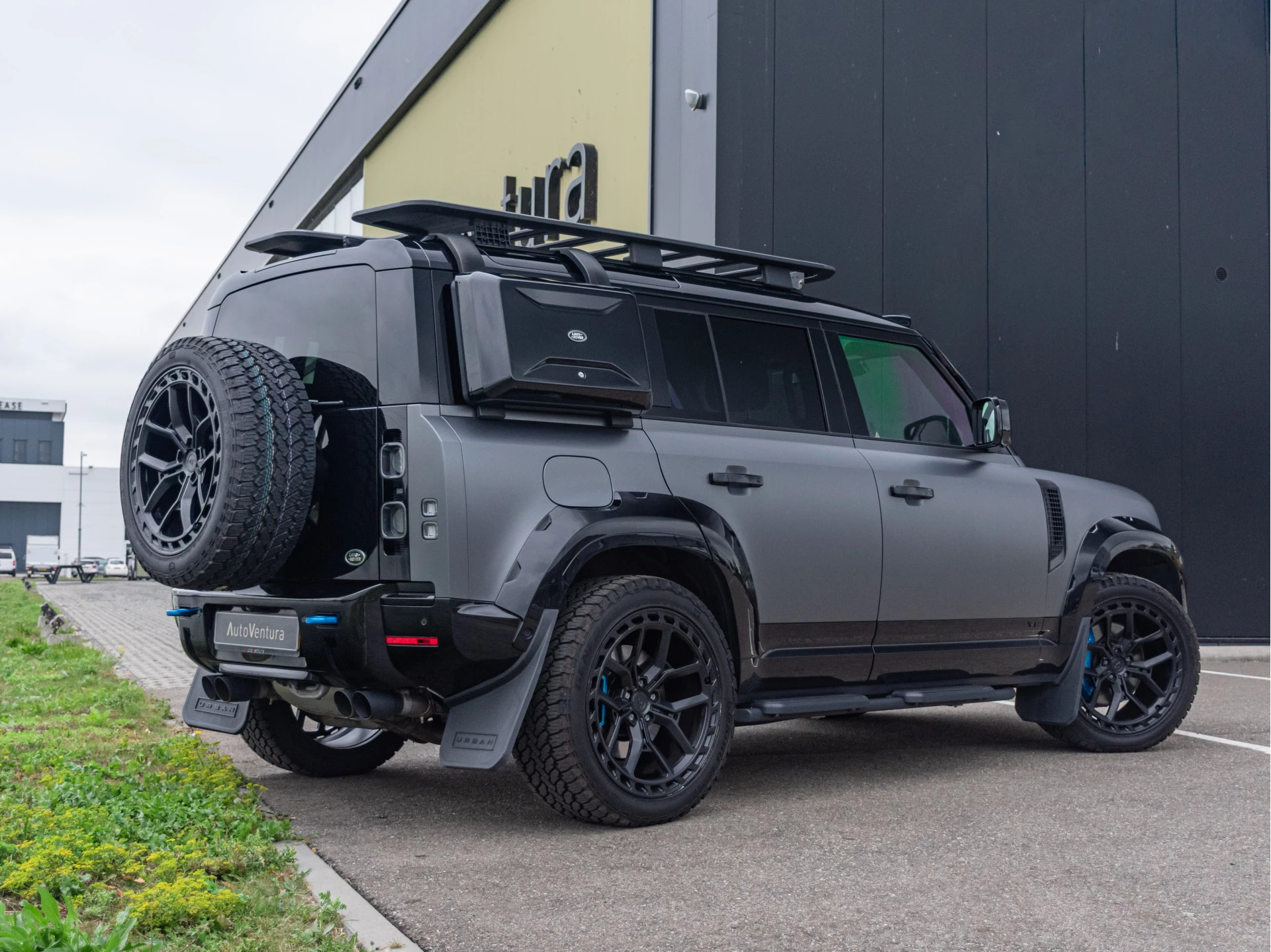 Hoofdafbeelding Land Rover Defender