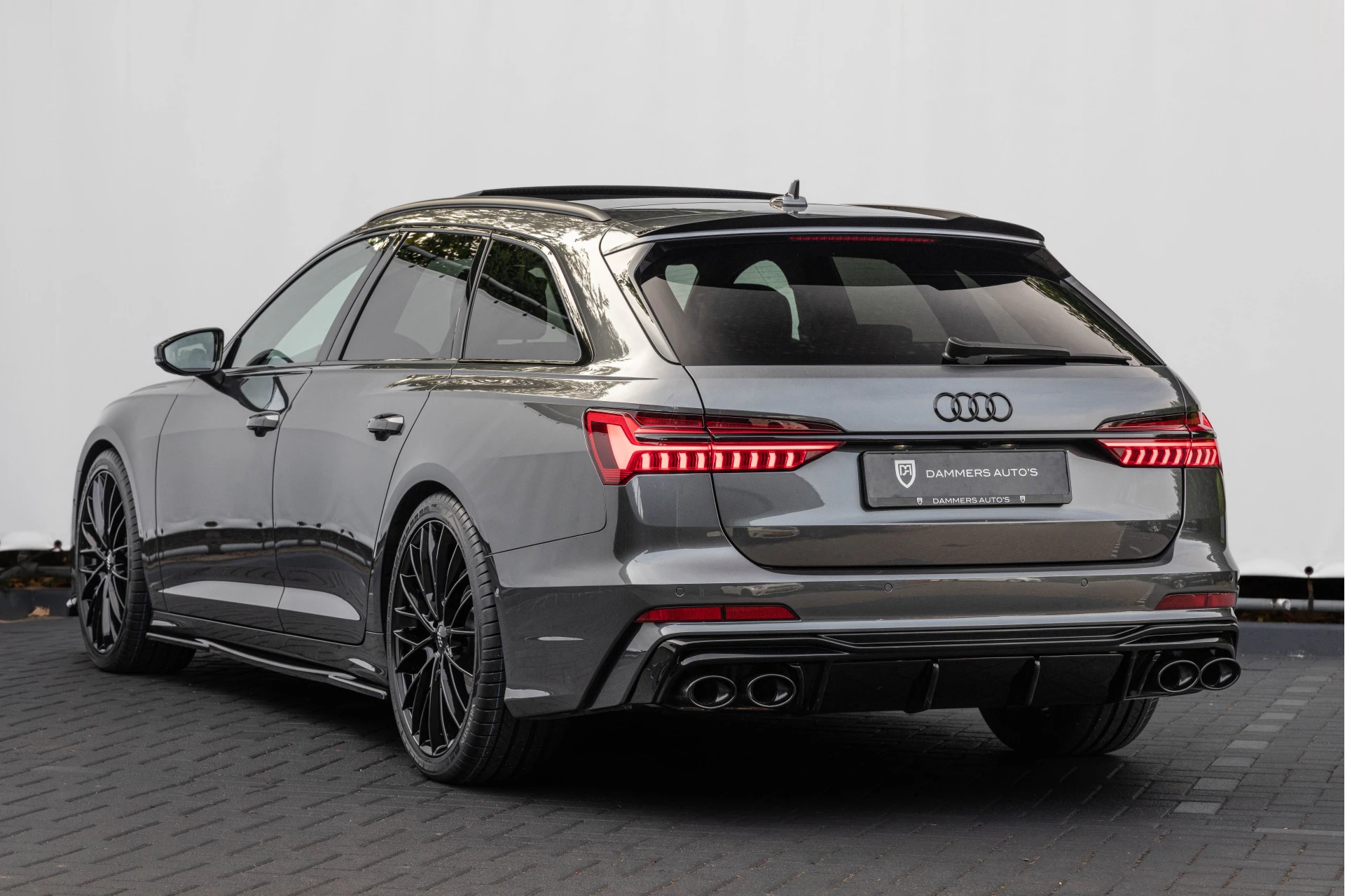 Hoofdafbeelding Audi S6